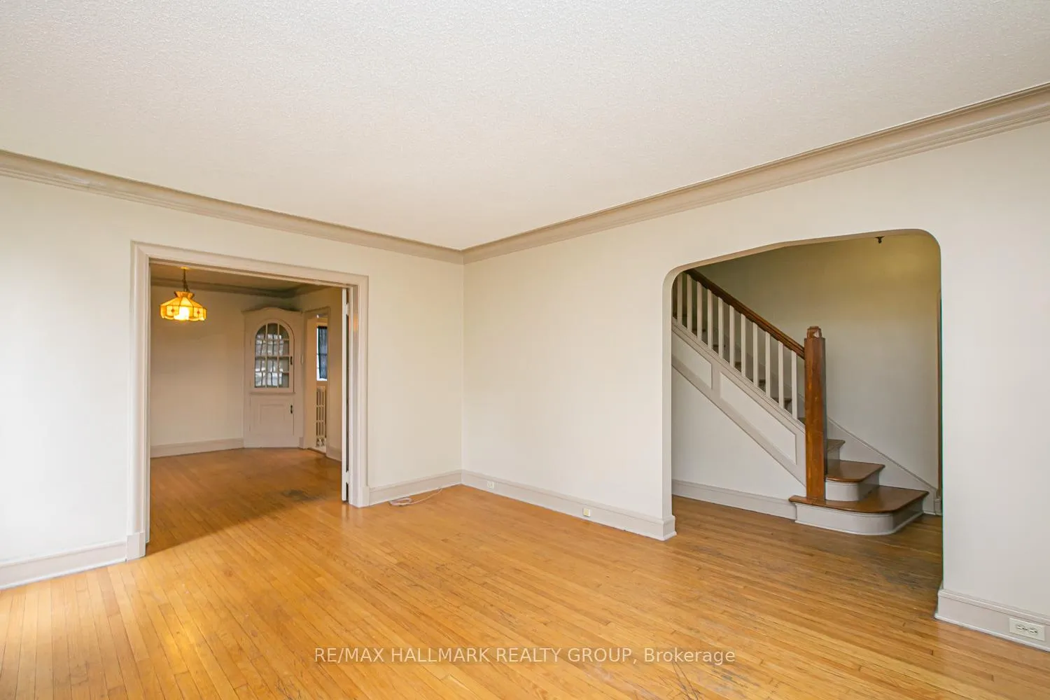 Photo 7 of 50 Tyndall Street, Ottawa, Ottawa West — HOMEH