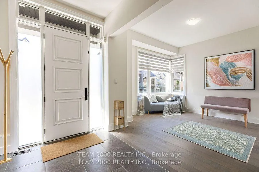 Photo 3 of 20 Terravista Crescent, Vaughan, Vellore Village — HOMEH