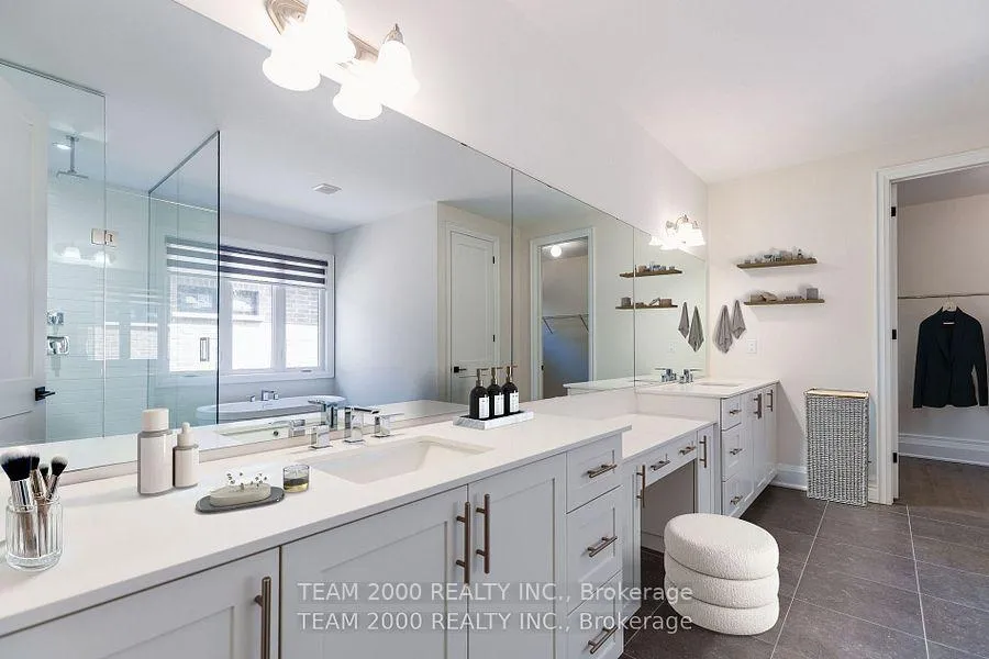 Photo 9 of 20 Terravista Crescent, Vaughan, Vellore Village — HOMEH