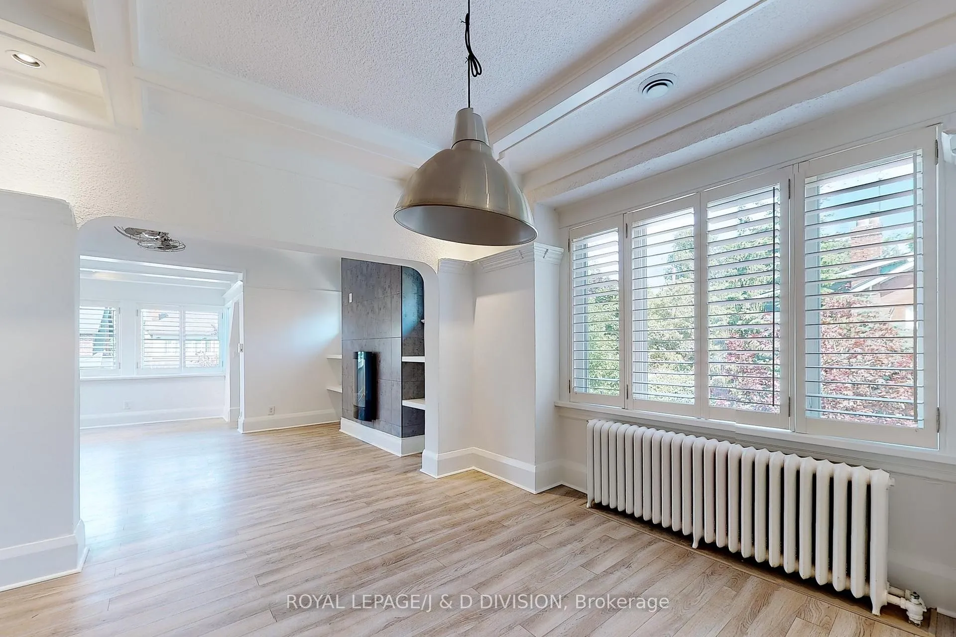Photo 16 of Unit Upper, 17 Humewood Drive, Toronto, Humewood-Cedarvale — HOMEH