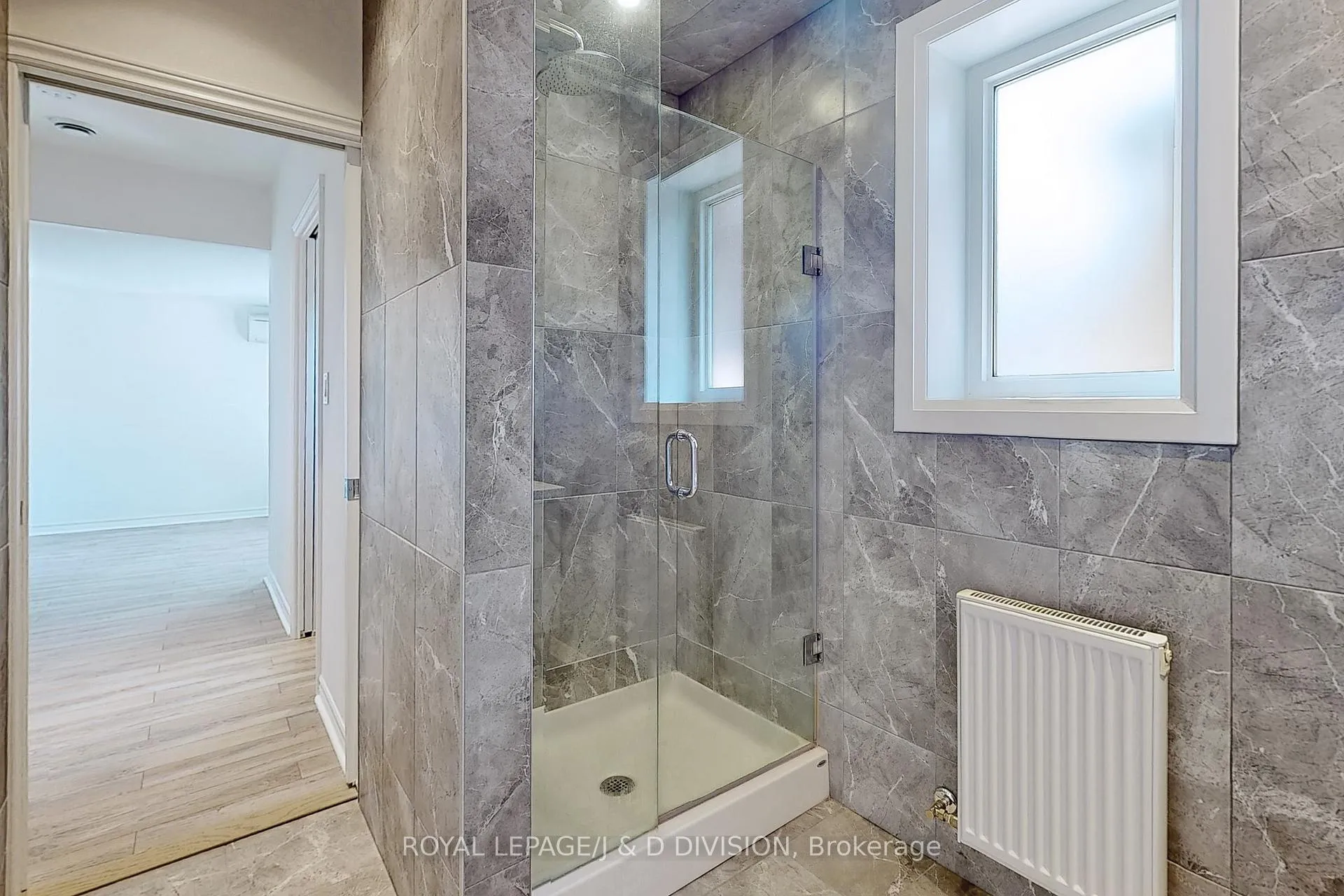 Photo 33 of Unit Upper, 17 Humewood Drive, Toronto, Humewood-Cedarvale — HOMEH