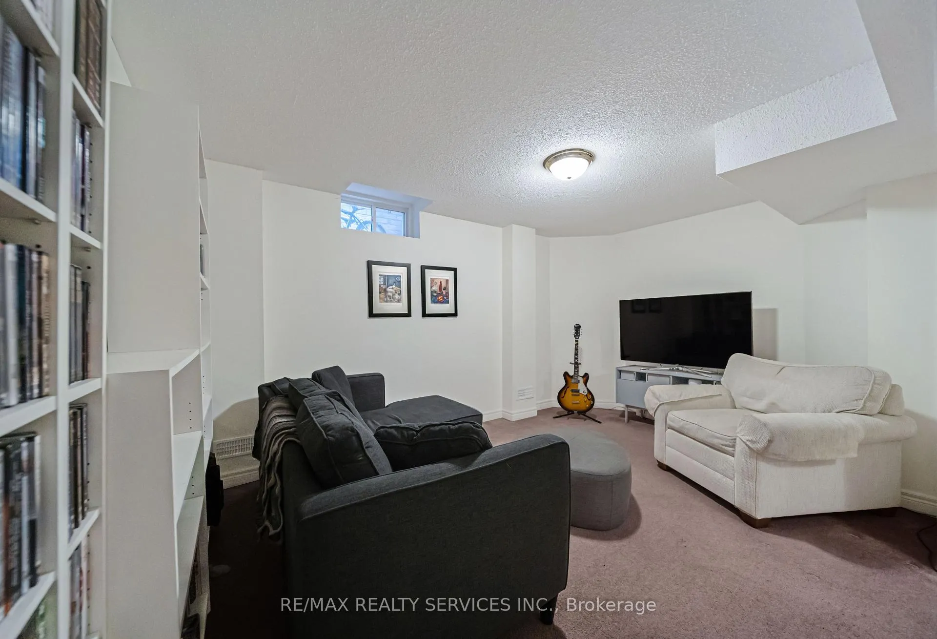 Photo 37 of 23 Earl Grey Crescent, Brampton, Fletcher's Meadow — HOMEH