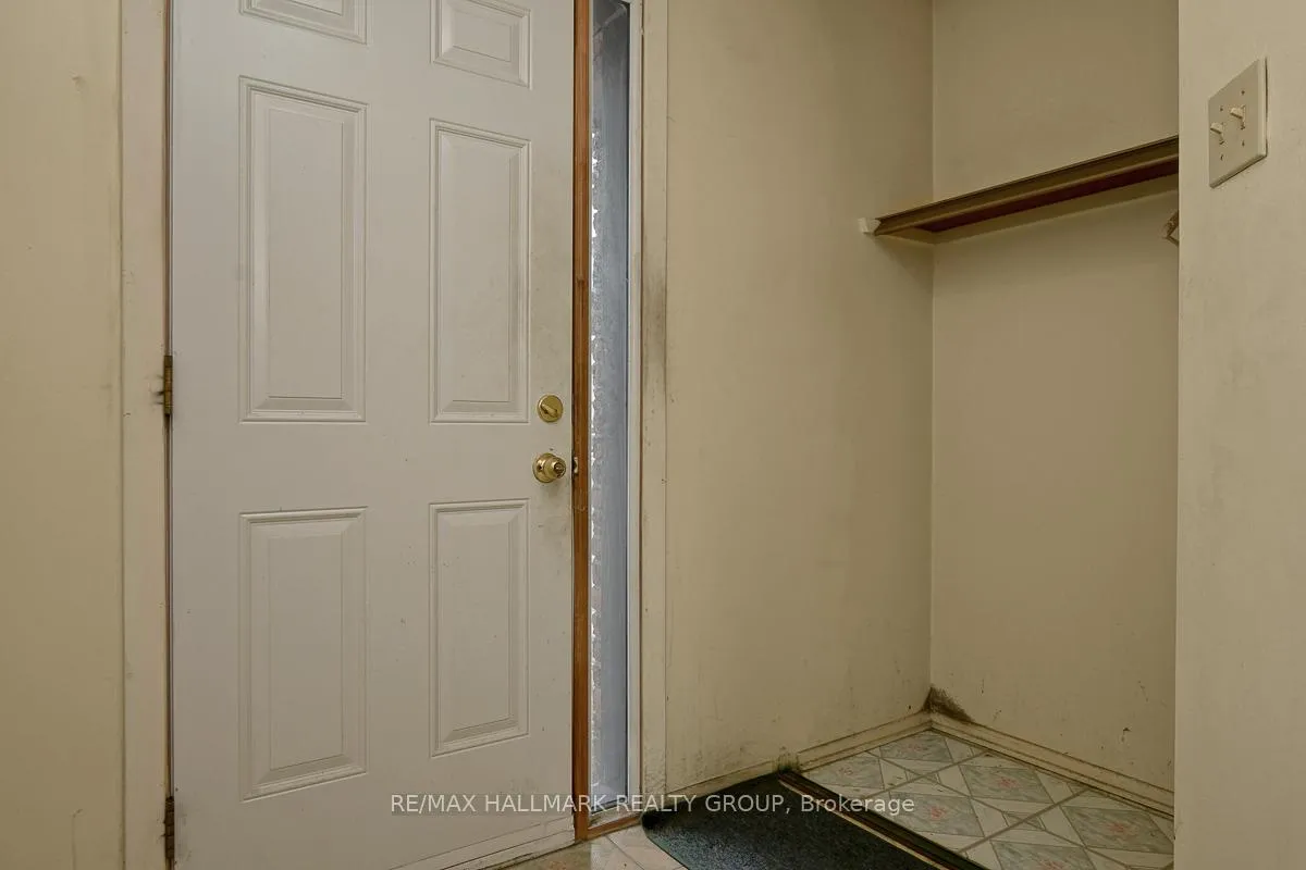 Photo 5 of Unit 82, 2770 Pimlico Crescent, Ottawa, Emerald Woods/Sawmill Creek — HOMEH