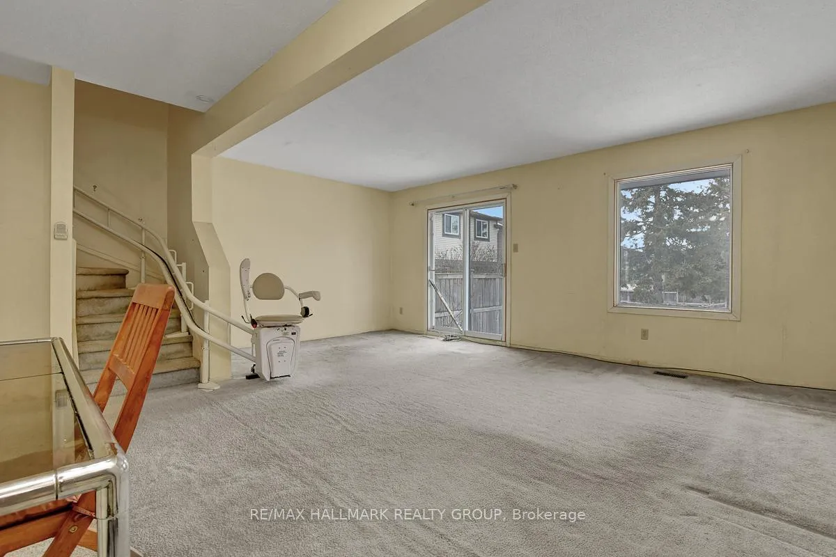 Photo 9 of Unit 82, 2770 Pimlico Crescent, Ottawa, Emerald Woods/Sawmill Creek — HOMEH