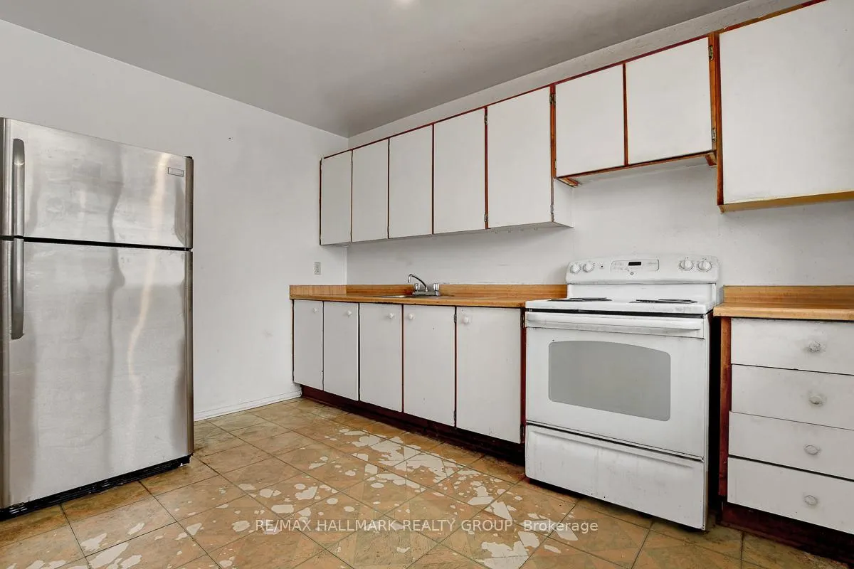 Photo 13 of Unit 82, 2770 Pimlico Crescent, Ottawa, Emerald Woods/Sawmill Creek — HOMEH