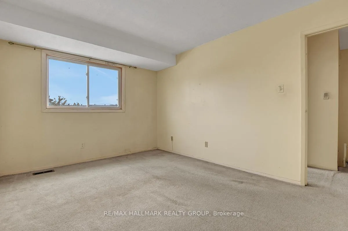 Photo 20 of Unit 82, 2770 Pimlico Crescent, Ottawa, Emerald Woods/Sawmill Creek — HOMEH