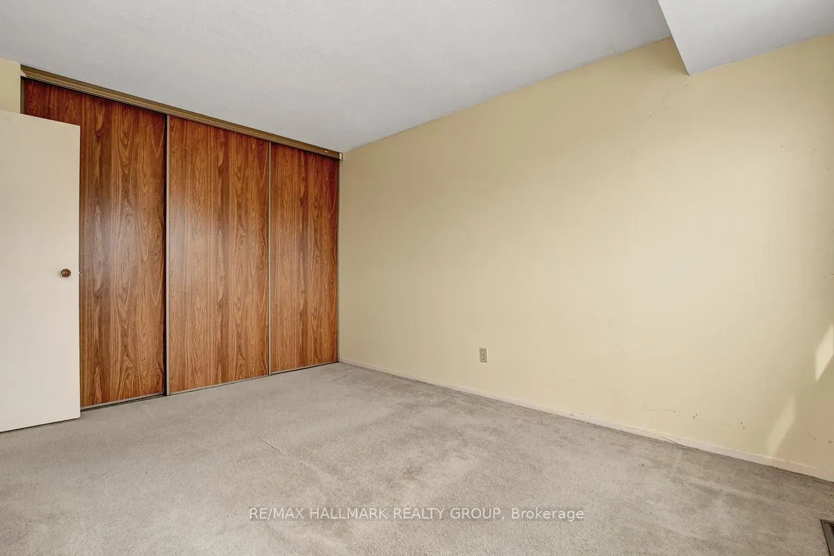 Photo 21 of Unit 82, 2770 Pimlico Crescent, Ottawa, Emerald Woods/Sawmill Creek — HOMEH