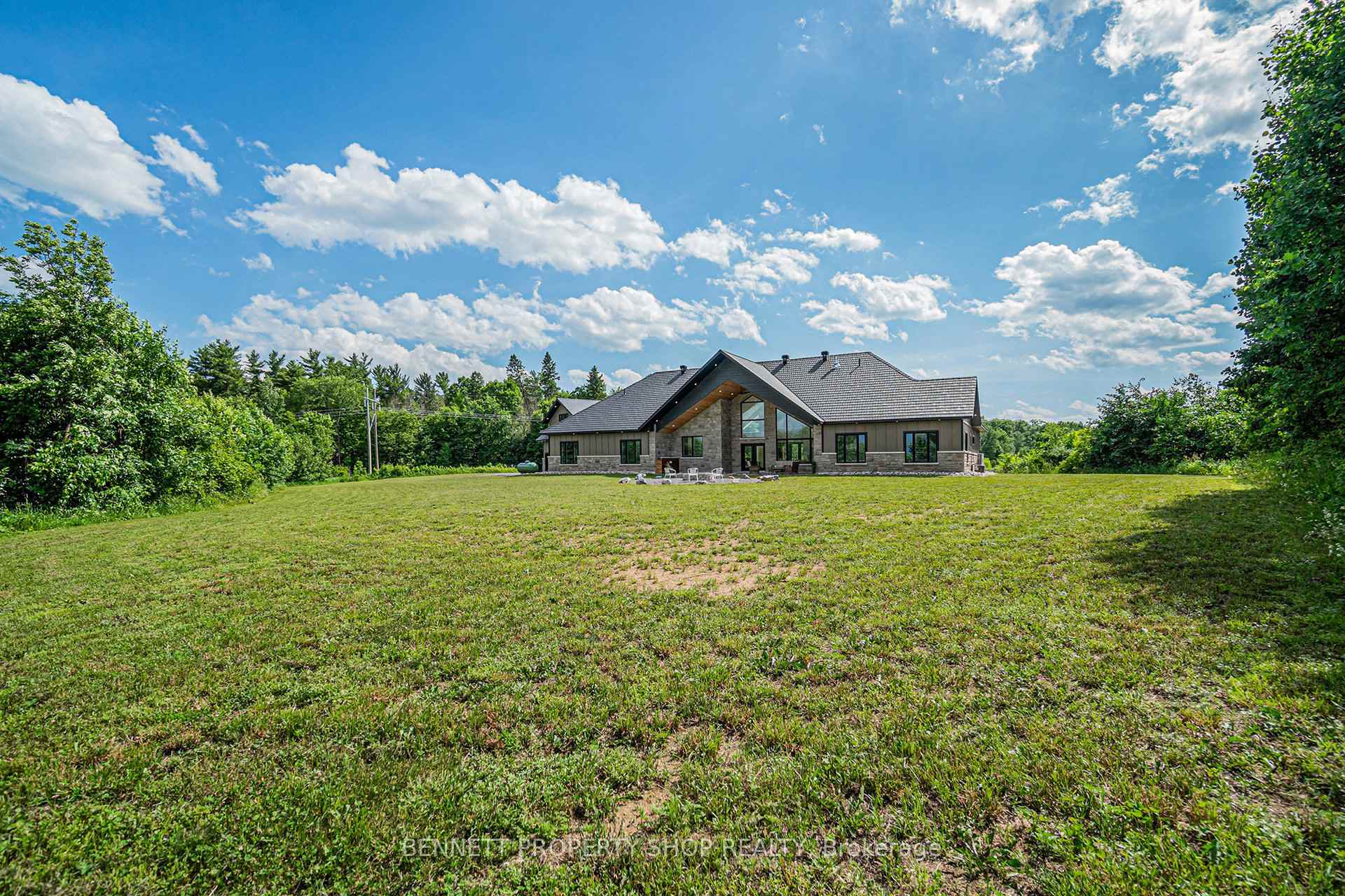 Photo 39 of 795 Mill Ridge Road, McNab/Braeside, Mcnab/Braeside Twps — HOMEH