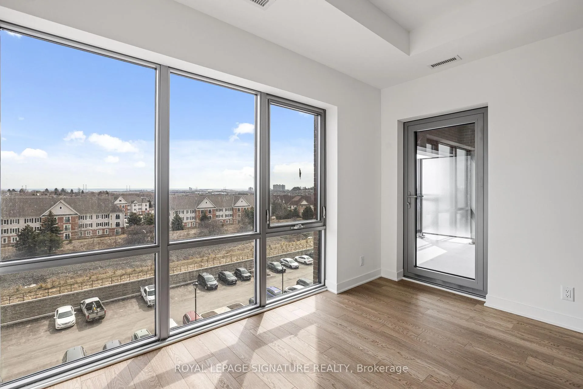 Photo 13 of Unit 601, 51 Clarington Boulevard, Clarington, Bowmanville — HOMEH