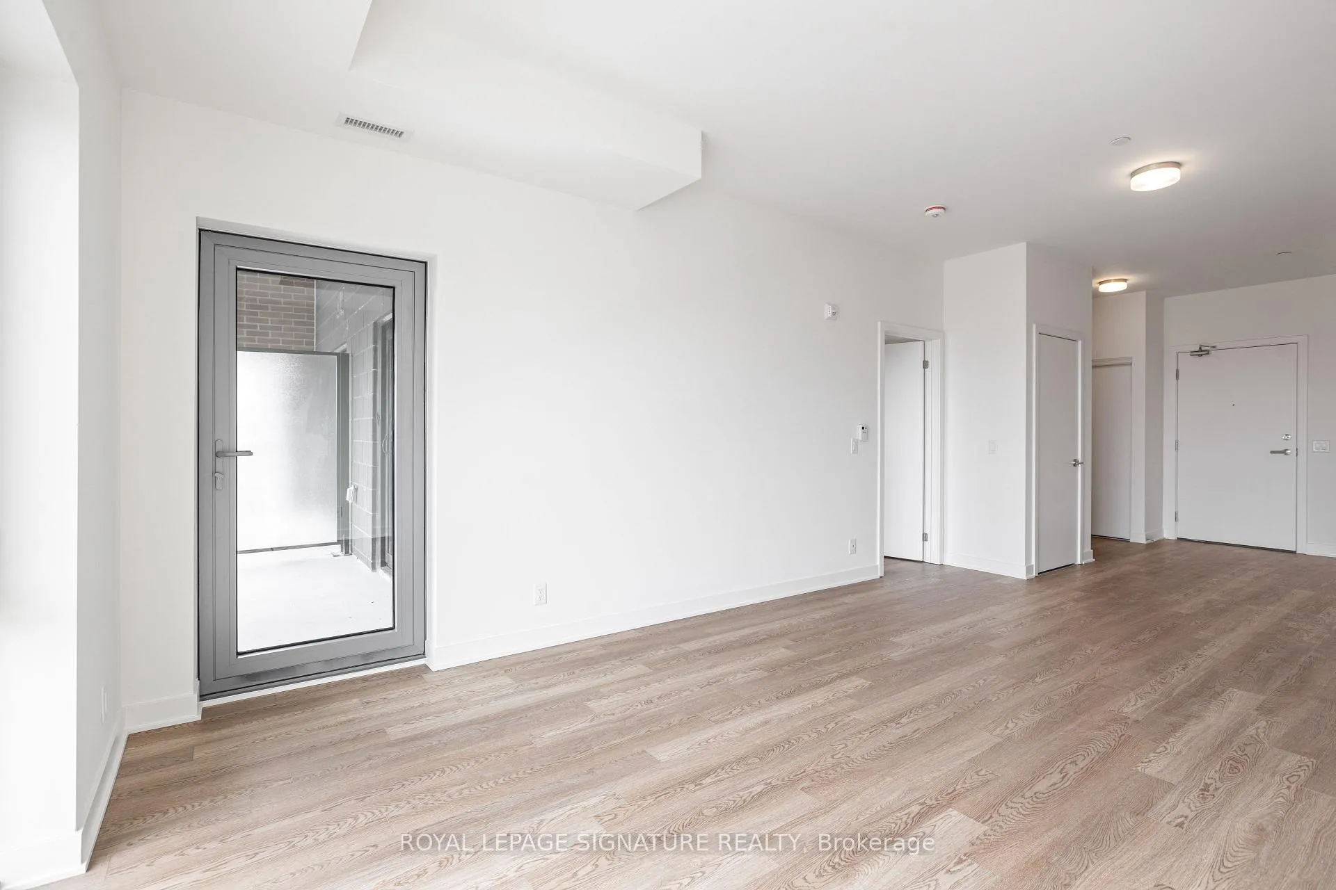 Photo 14 of Unit 601, 51 Clarington Boulevard, Clarington, Bowmanville — HOMEH