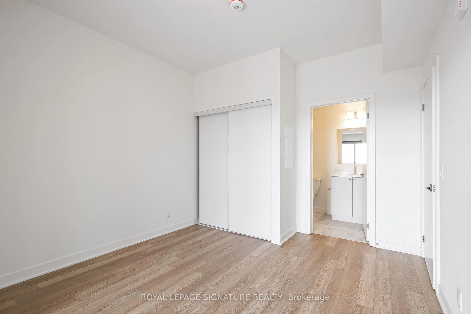 Photo 19 of Unit 601, 51 Clarington Boulevard, Clarington, Bowmanville — HOMEH