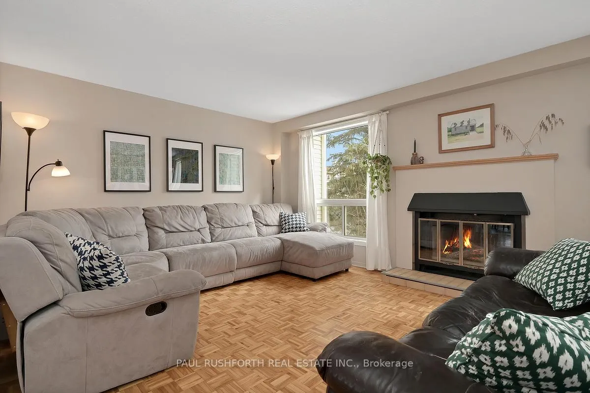 Photo 7 of 3G Crestlea Crescent, Ottawa, Tanglewood — HOMEH