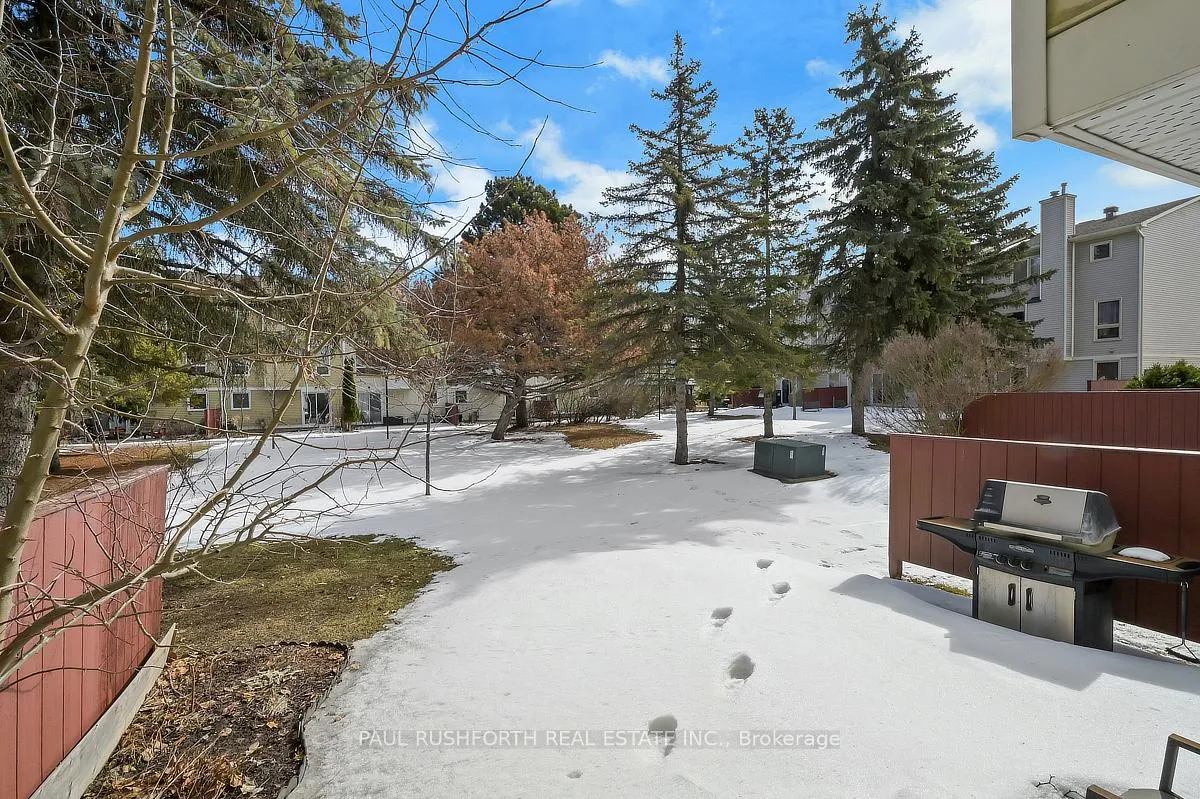 Photo 34 of 3G Crestlea Crescent, Ottawa, Tanglewood — HOMEH