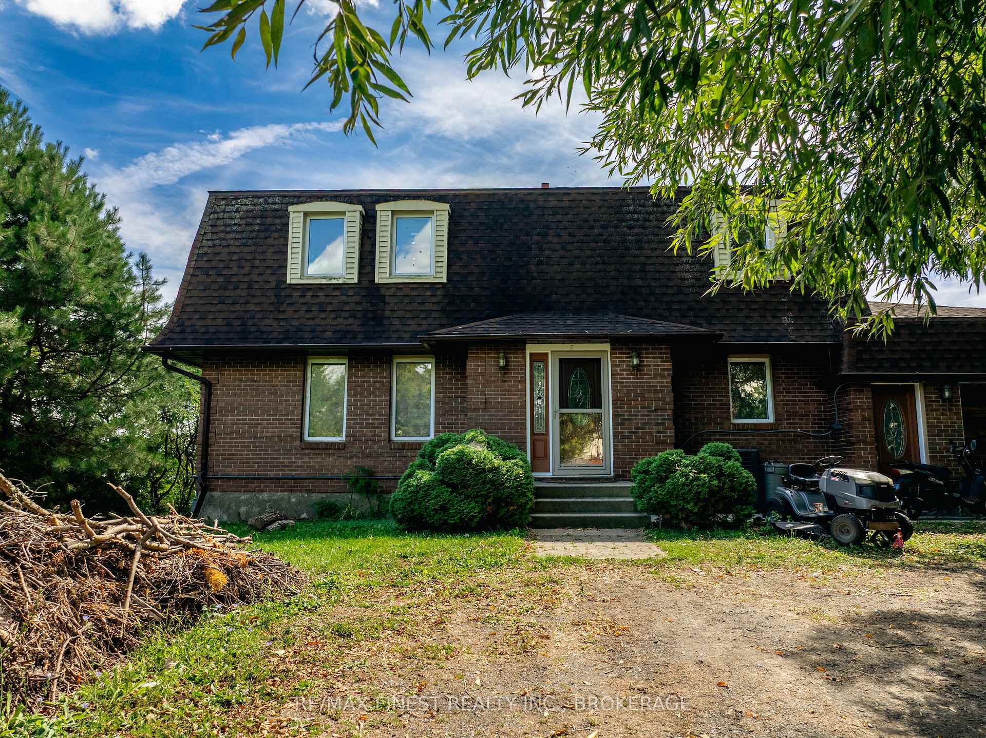 Photo 2 of 181 Main Street, Loyalist, Bath — HOMEH