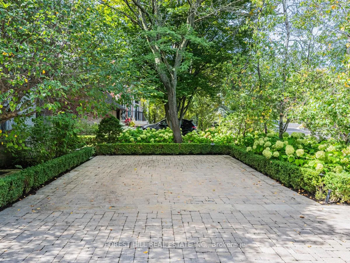 Photo 5 of 1 Burton Road, Toronto, Forest Hill South — HOMEH