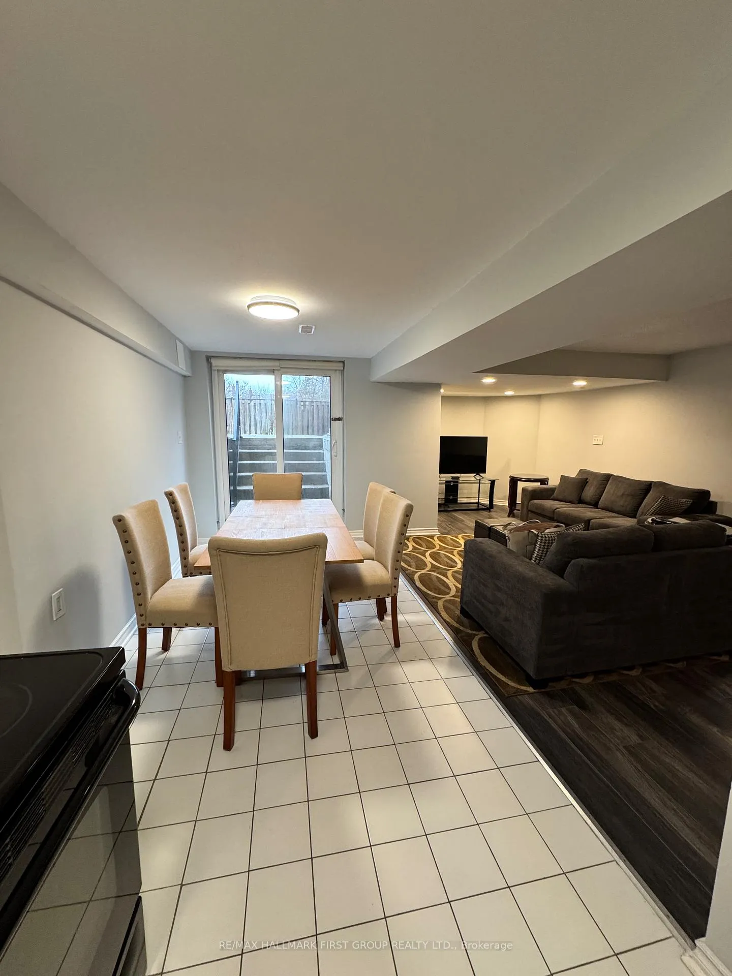 Photo 2 of Unit Lower, 1385 Ferncliff Circle, Pickering, Liverpool — HOMEH