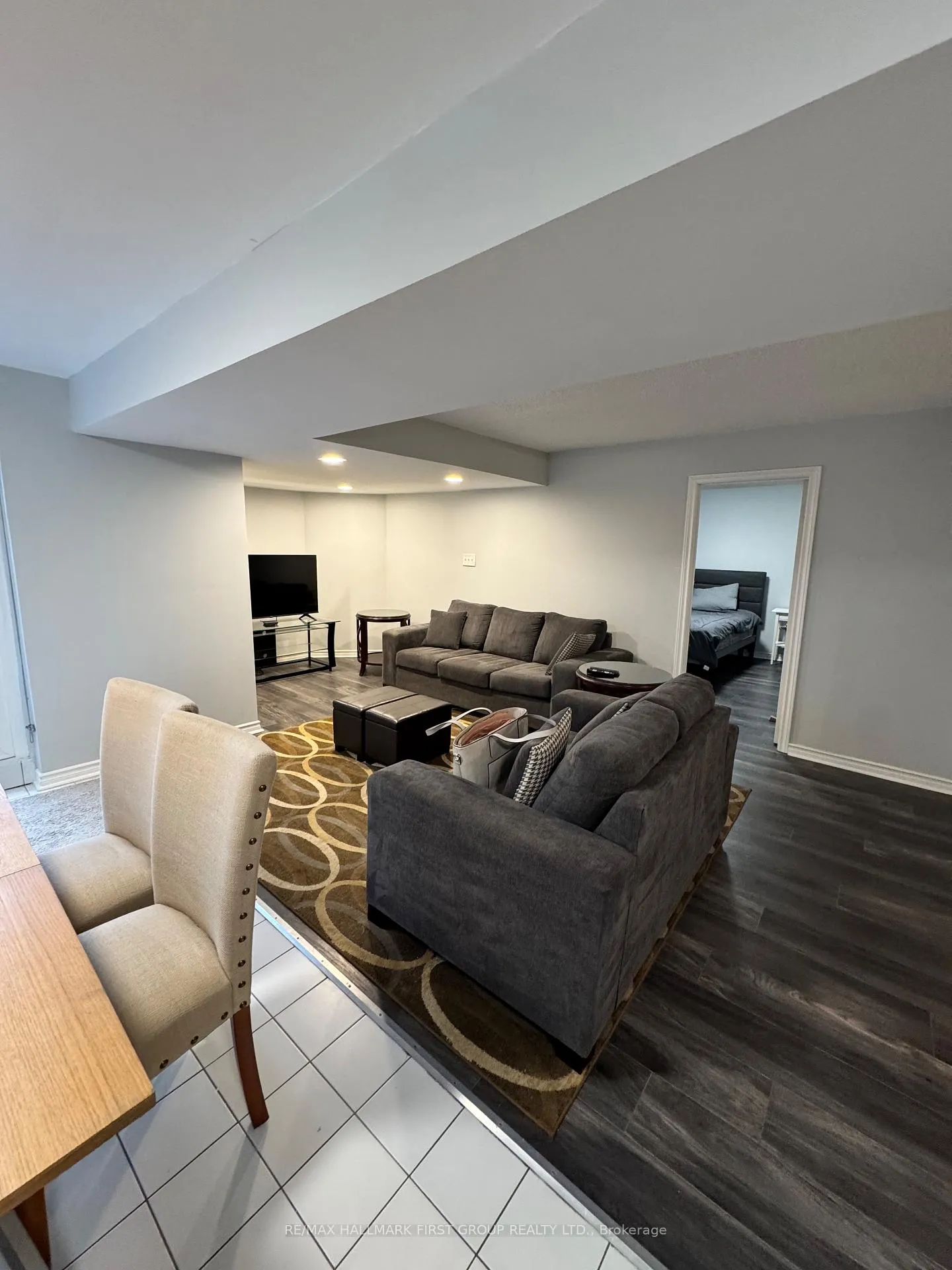 Photo 4 of Unit Lower, 1385 Ferncliff Circle, Pickering, Liverpool — HOMEH
