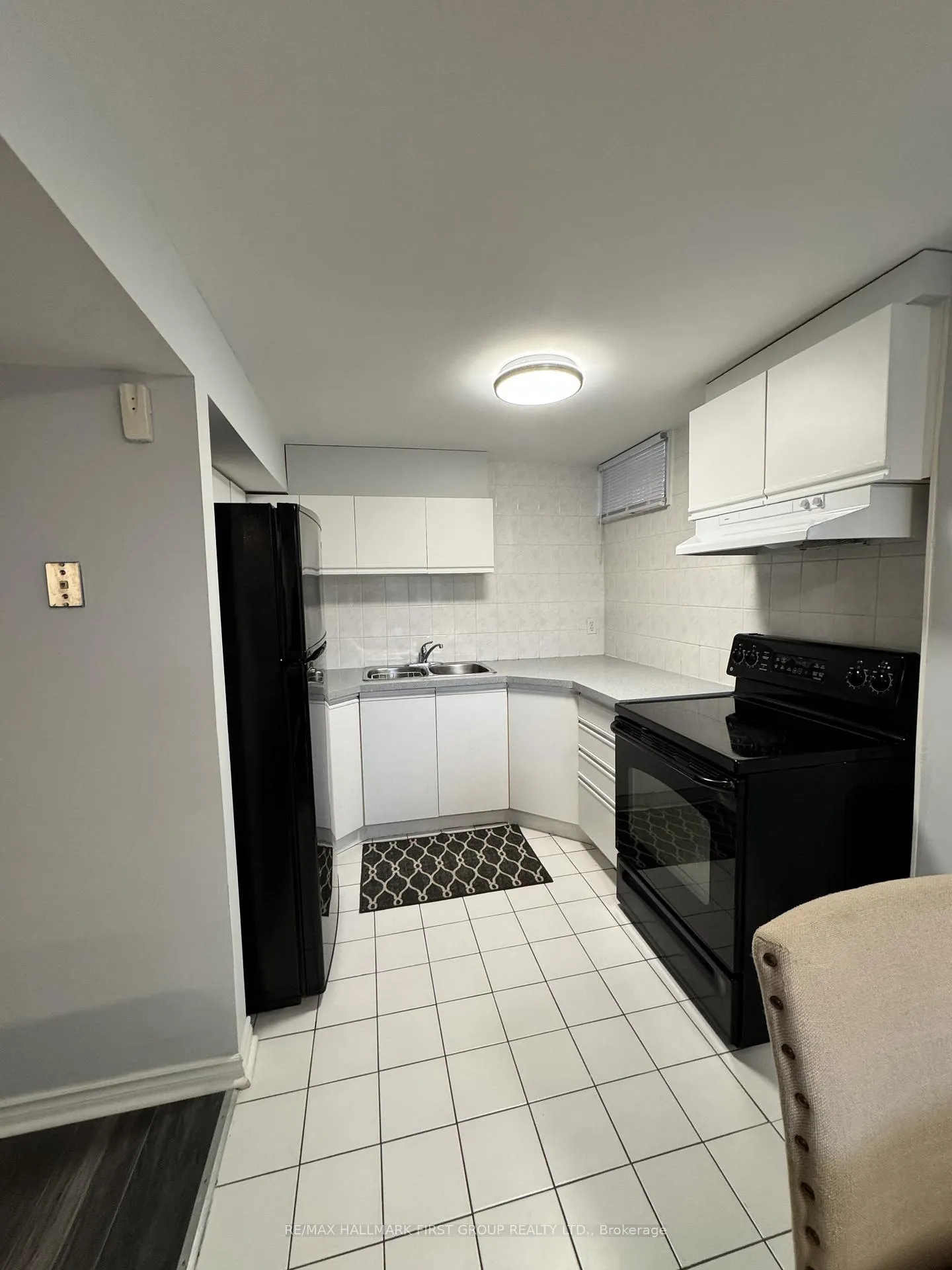 Photo 8 of Unit Lower, 1385 Ferncliff Circle, Pickering, Liverpool — HOMEH