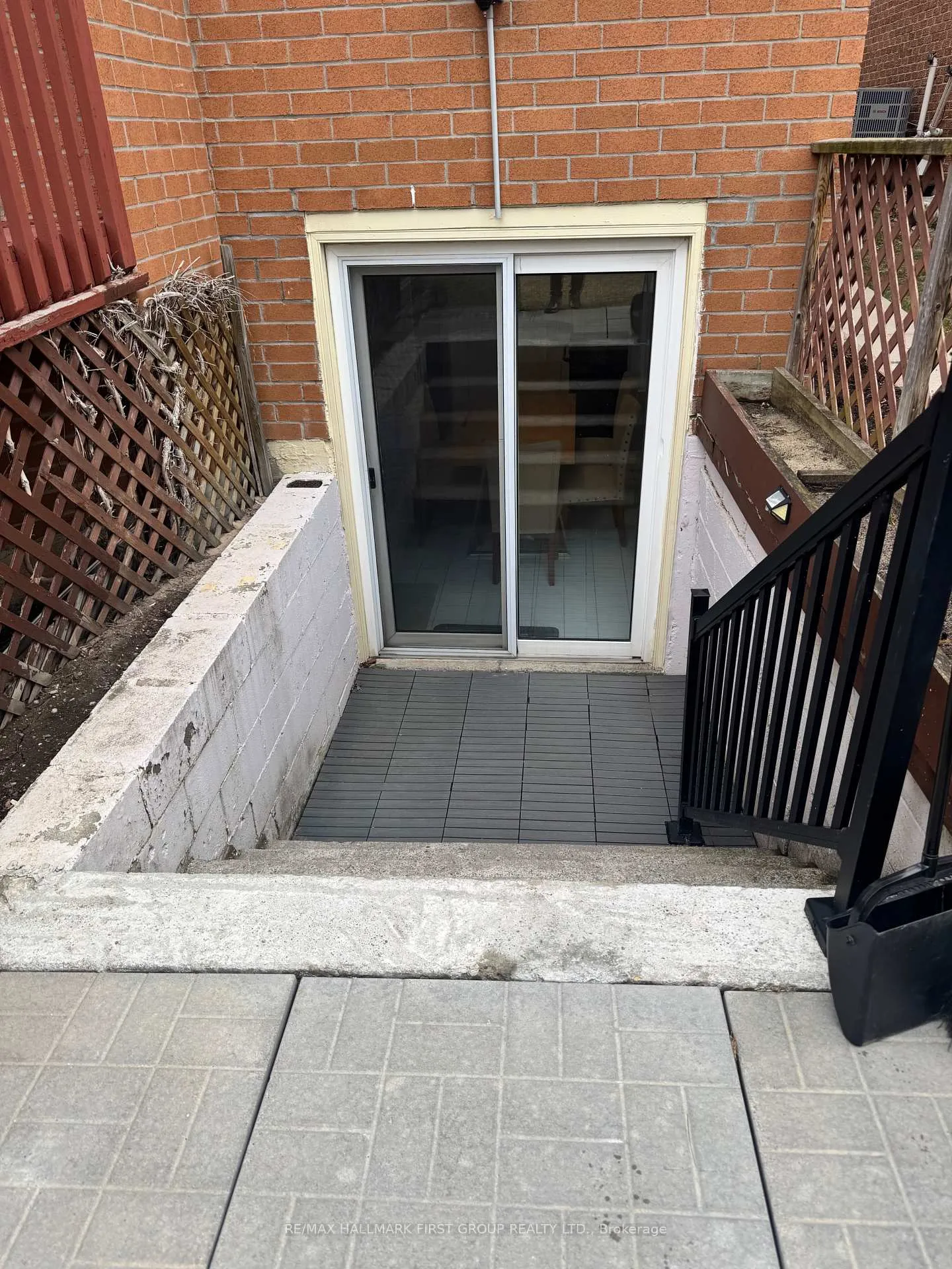 Photo 15 of Unit Lower, 1385 Ferncliff Circle, Pickering, Liverpool — HOMEH