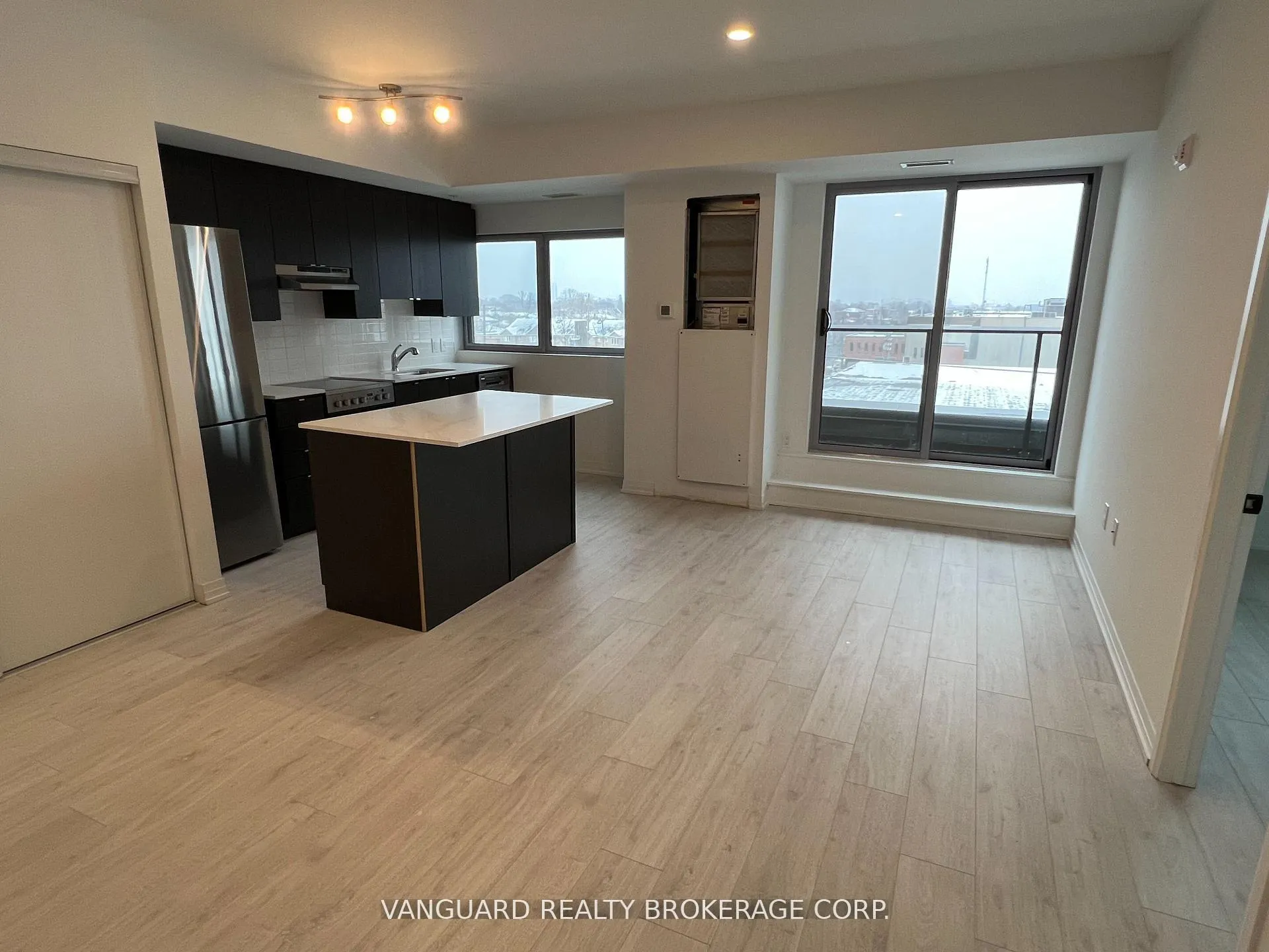Photo 22 of Unit 509, 408 Browns Line, Etobicoke, Alderwood — HOMEH
