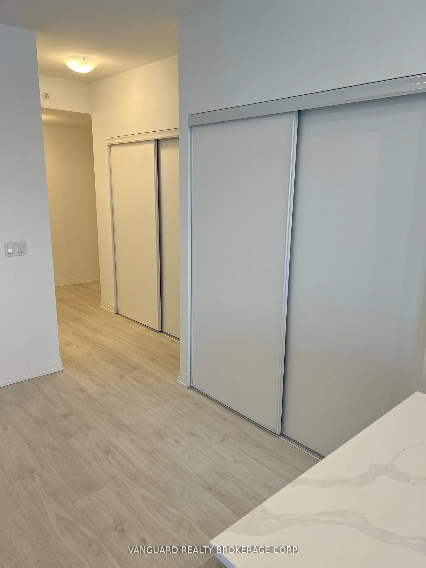 Photo 23 of Unit 509, 408 Browns Line, Etobicoke, Alderwood — HOMEH