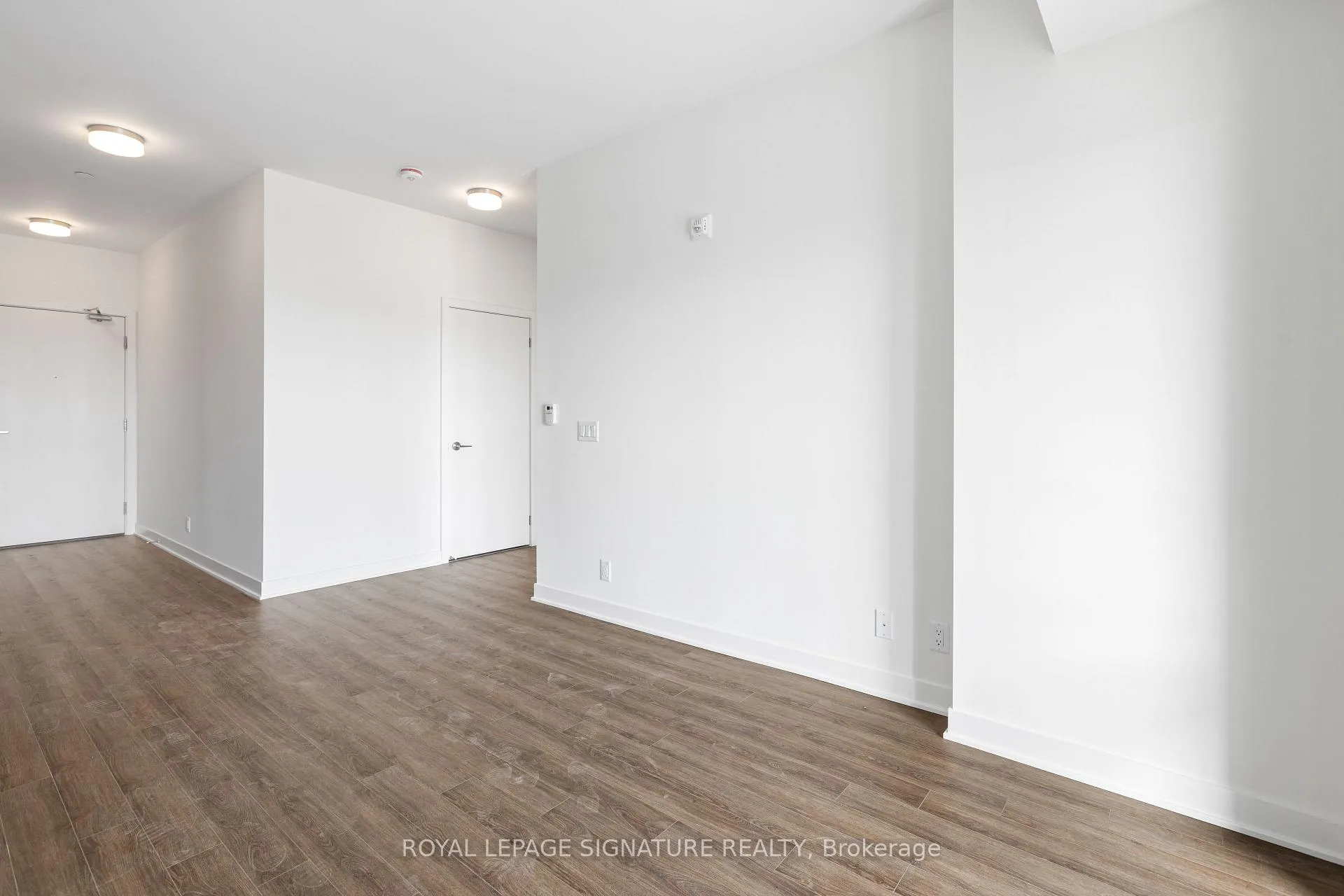 Photo 7 of Unit 625, 51 Clarington Boulevard, Clarington, Bowmanville — HOMEH