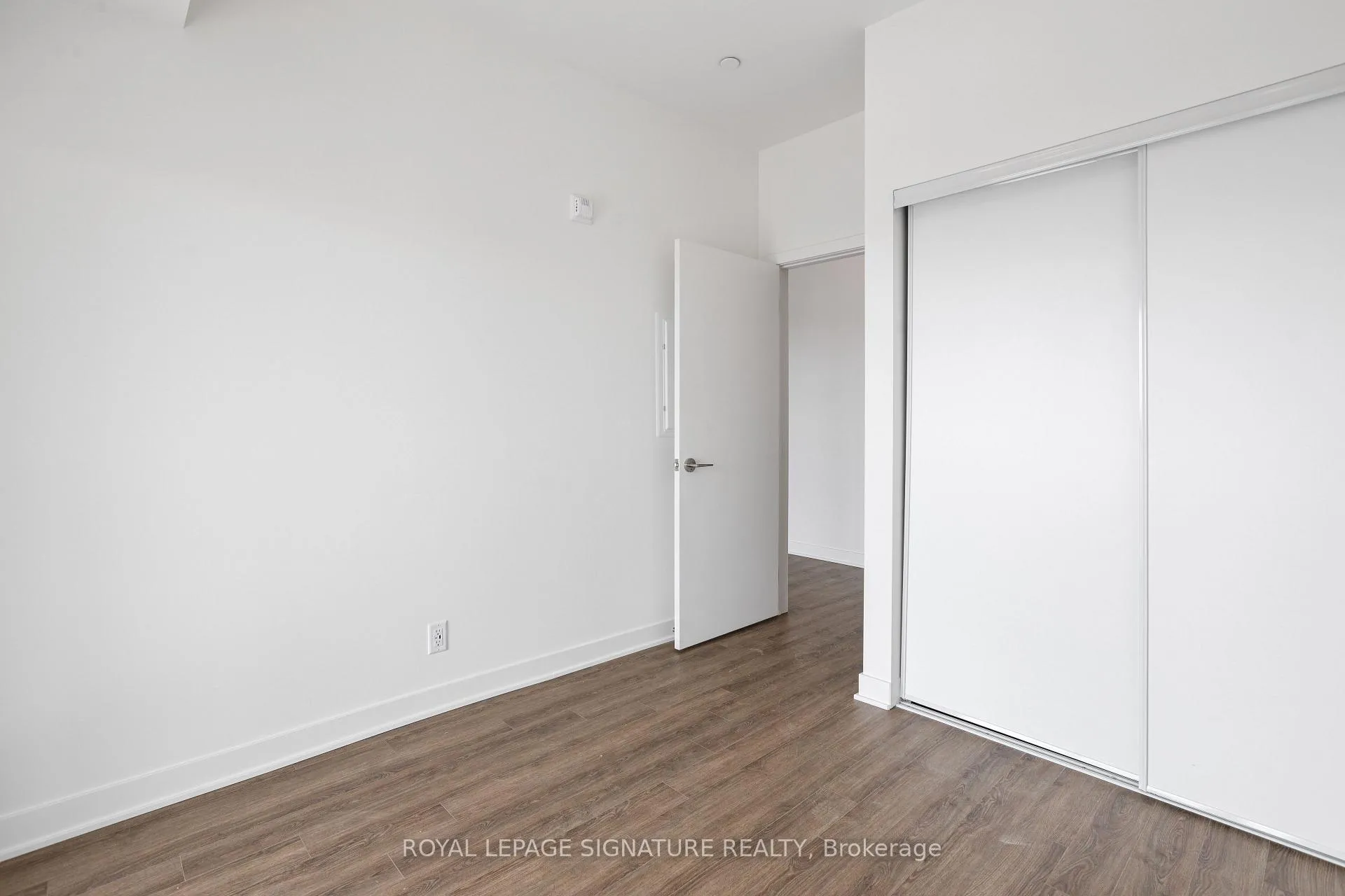 Photo 13 of Unit 625, 51 Clarington Boulevard, Clarington, Bowmanville — HOMEH