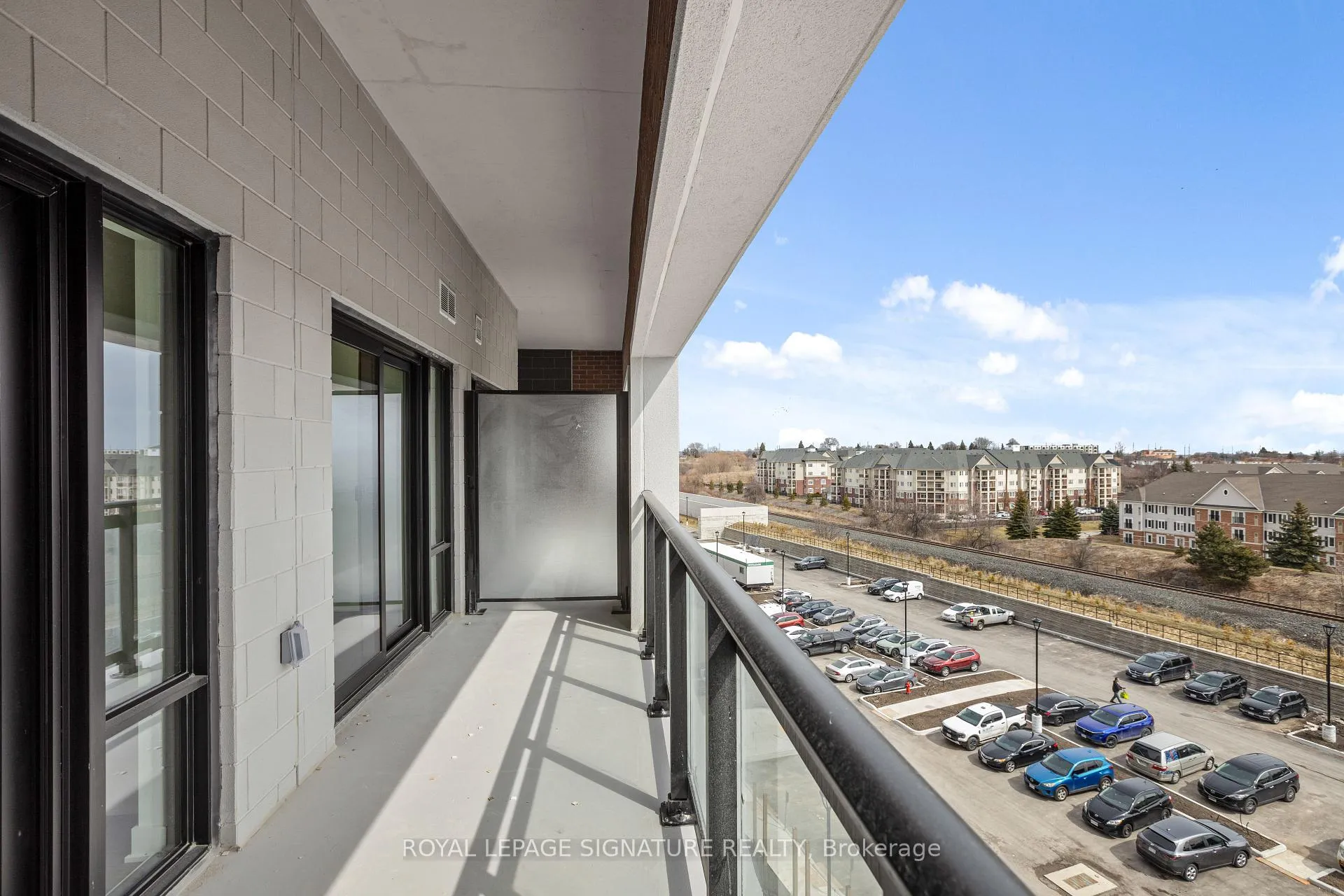 Photo 22 of Unit 625, 51 Clarington Boulevard, Clarington, Bowmanville — HOMEH