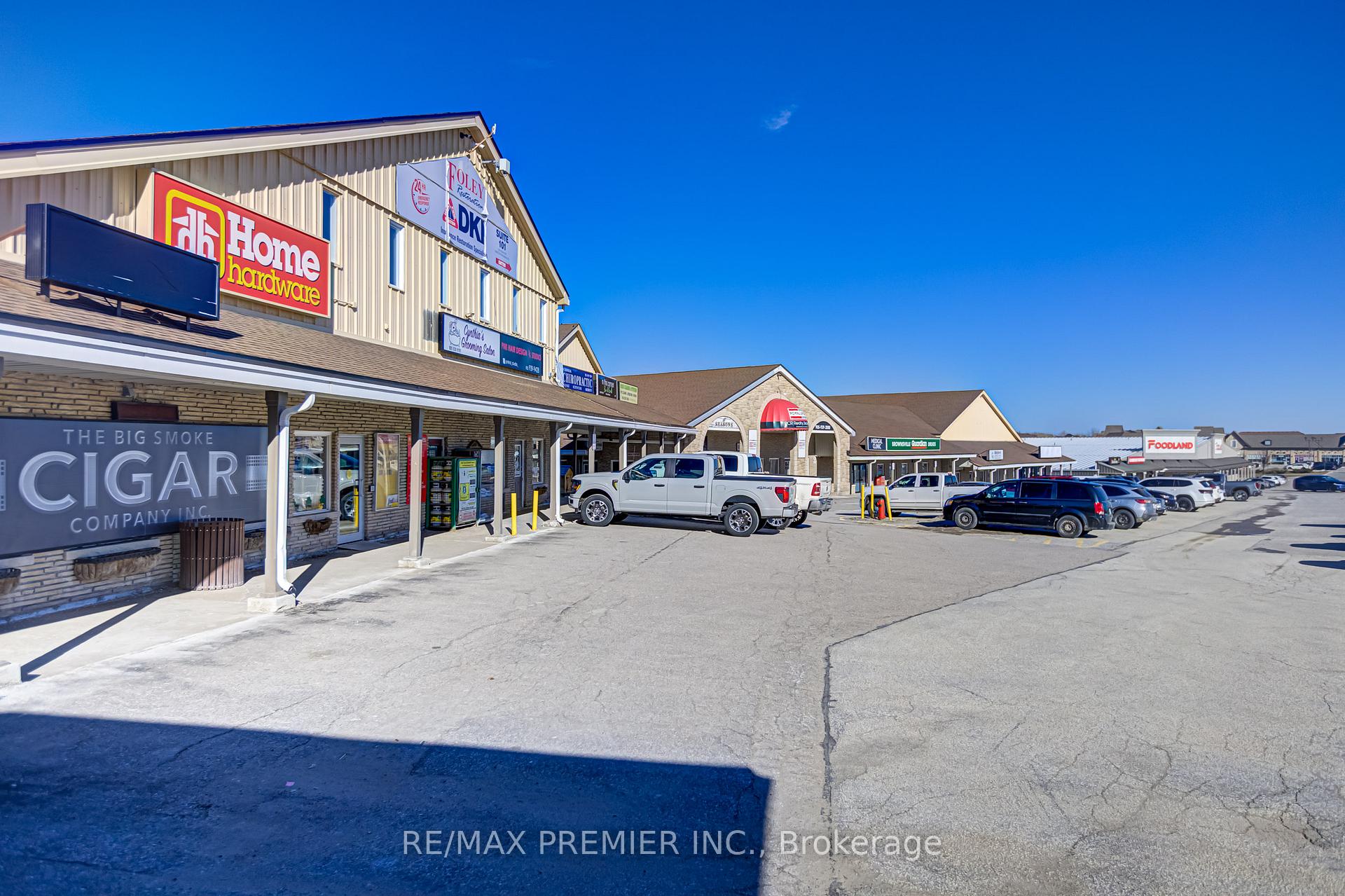 Photo 32 of 50 Dillane Drive, King, Schomberg — HOMEH