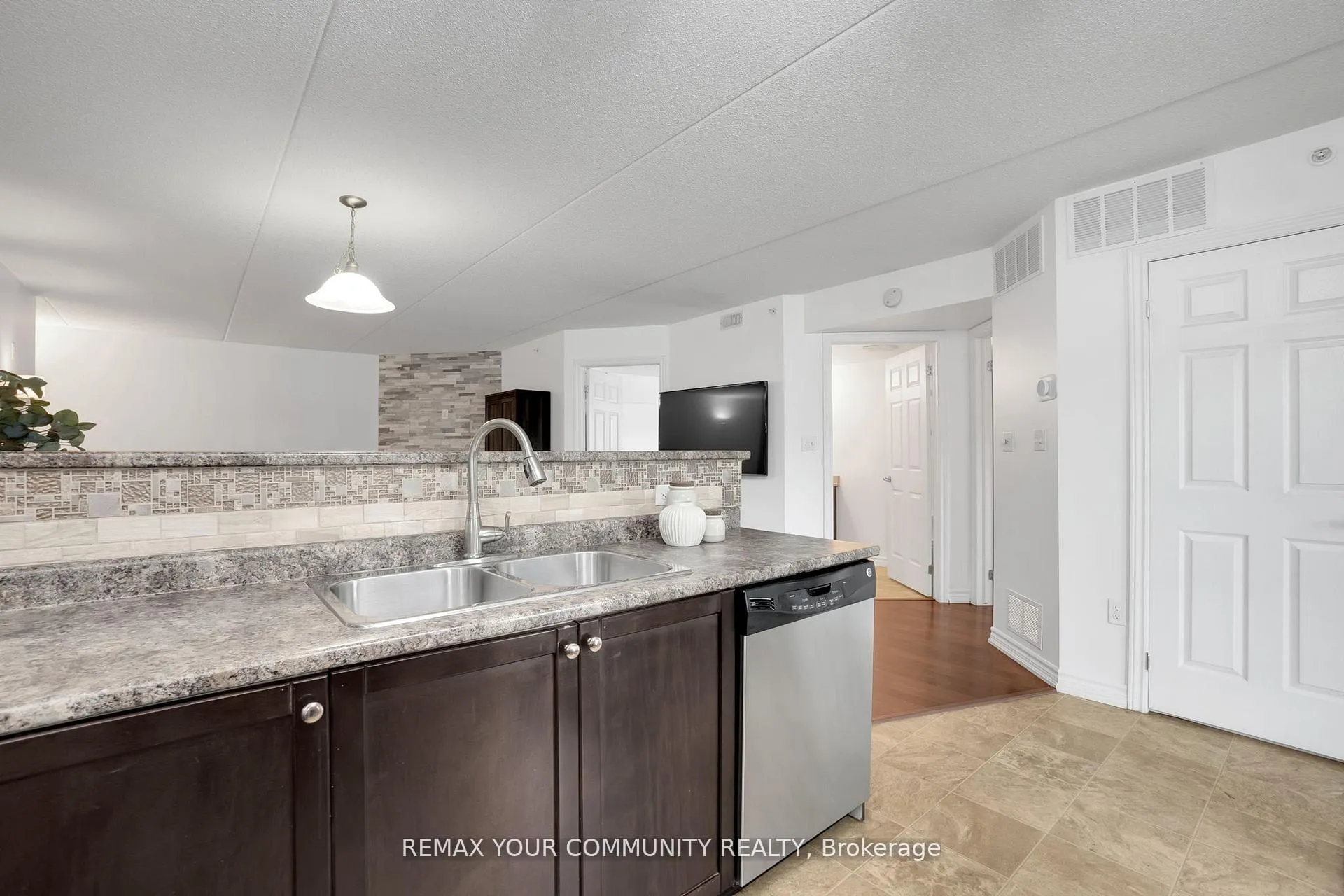 Photo 10 of Unit 101, 1360 Main Street, Milton, Dempsey — HOMEH