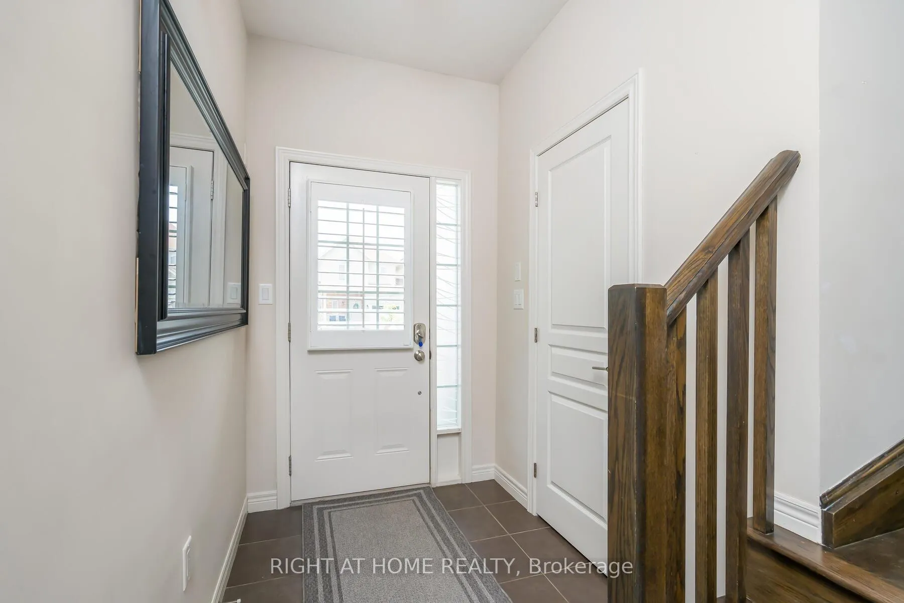 Photo 5 of 27 Hitching Post Ridge, Hamilton, Binbrook — HOMEH