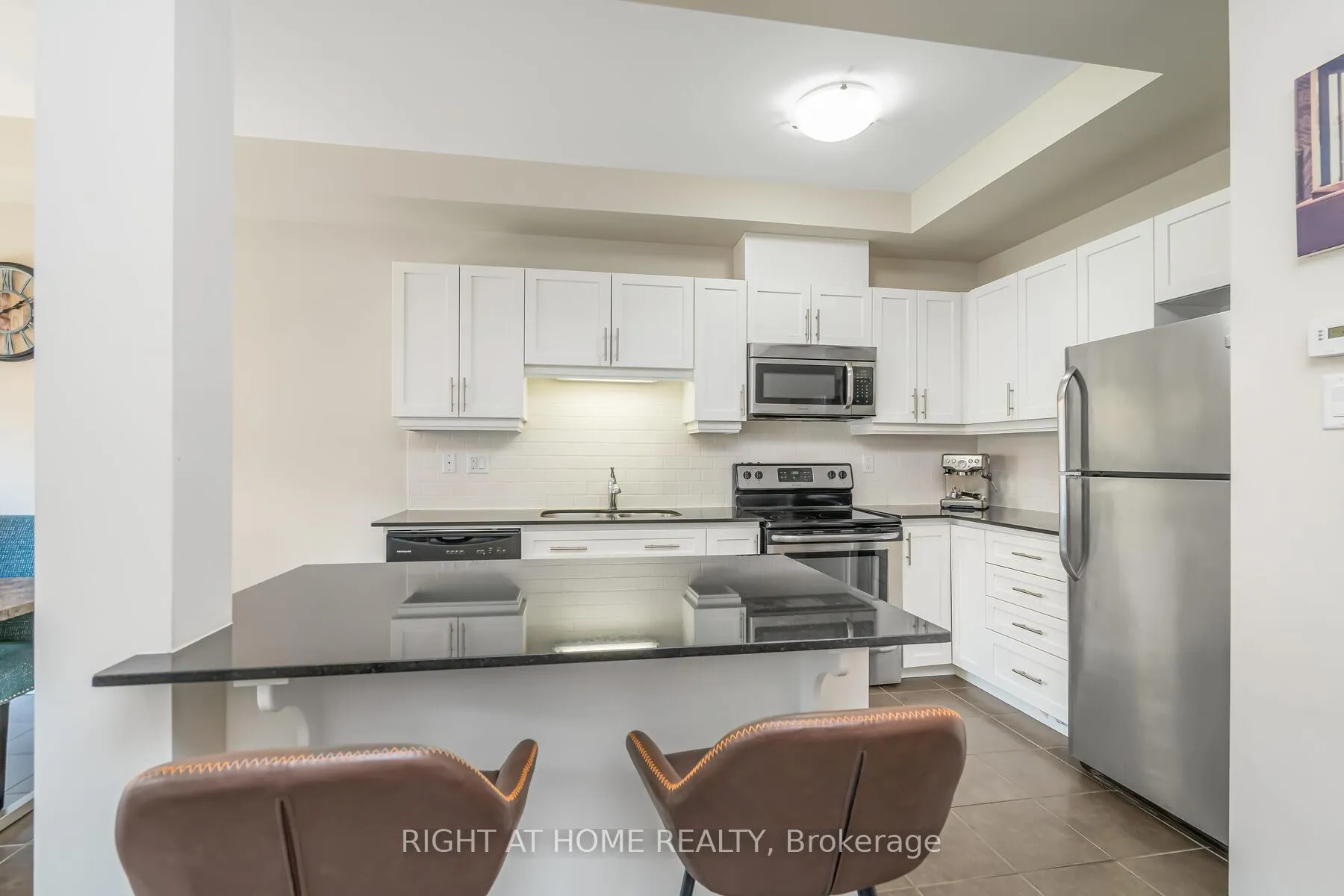 Photo 15 of 27 Hitching Post Ridge, Hamilton, Binbrook — HOMEH
