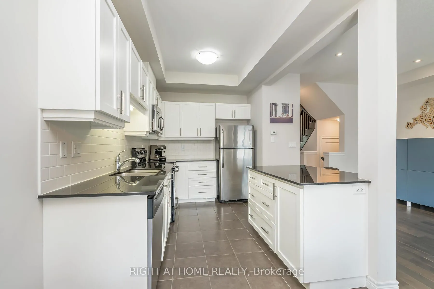 Photo 17 of 27 Hitching Post Ridge, Hamilton, Binbrook — HOMEH