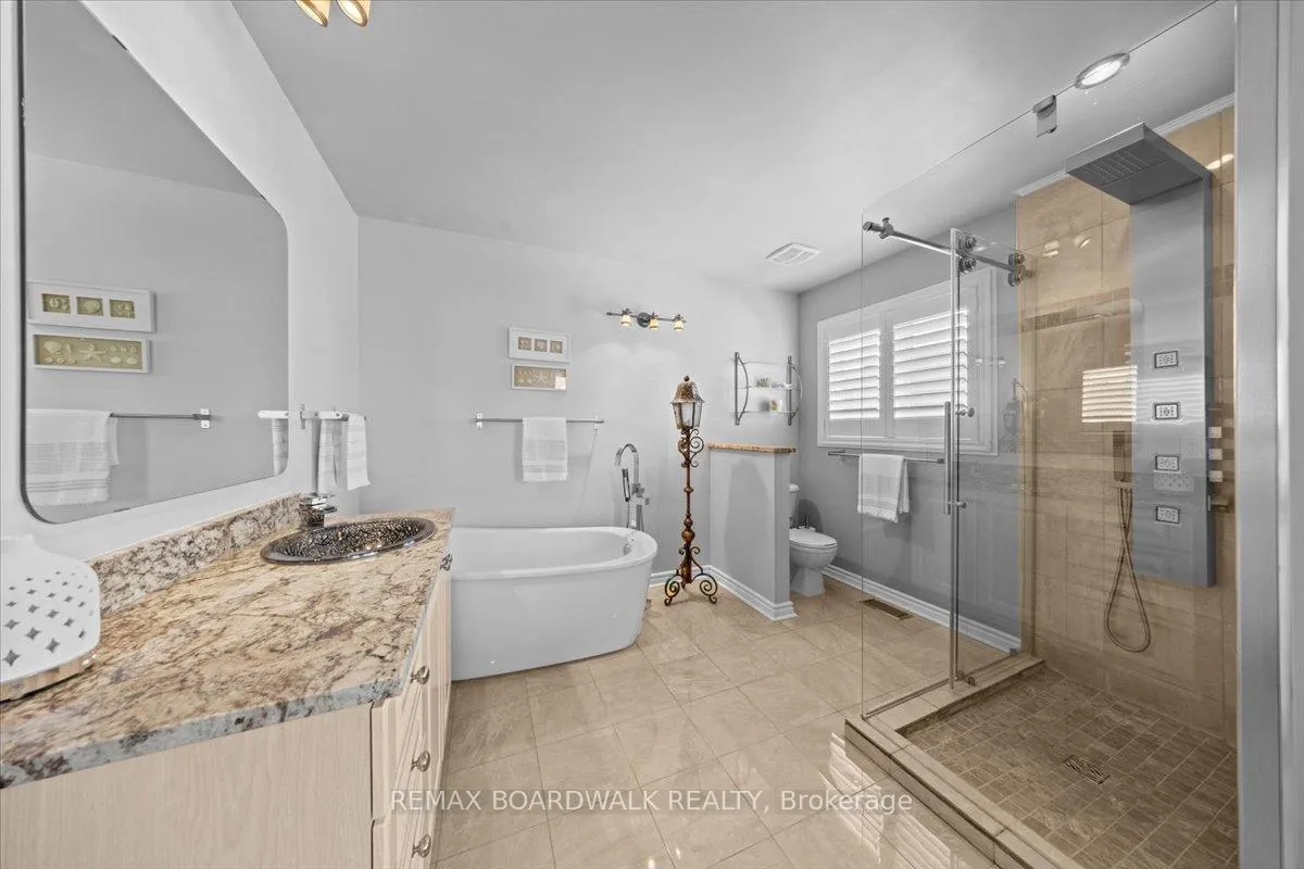 Photo 25 of 6355 Sablewood Place, Ottawa, Chapel Hill — HOMEH