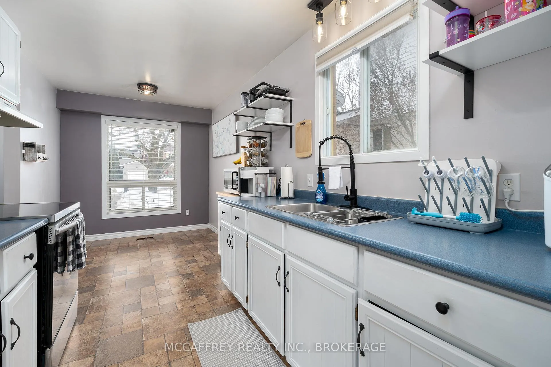 Photo 7 of 932 Heaton Road, Kingston, North of Taylor-Kidd Blvd — HOMEH