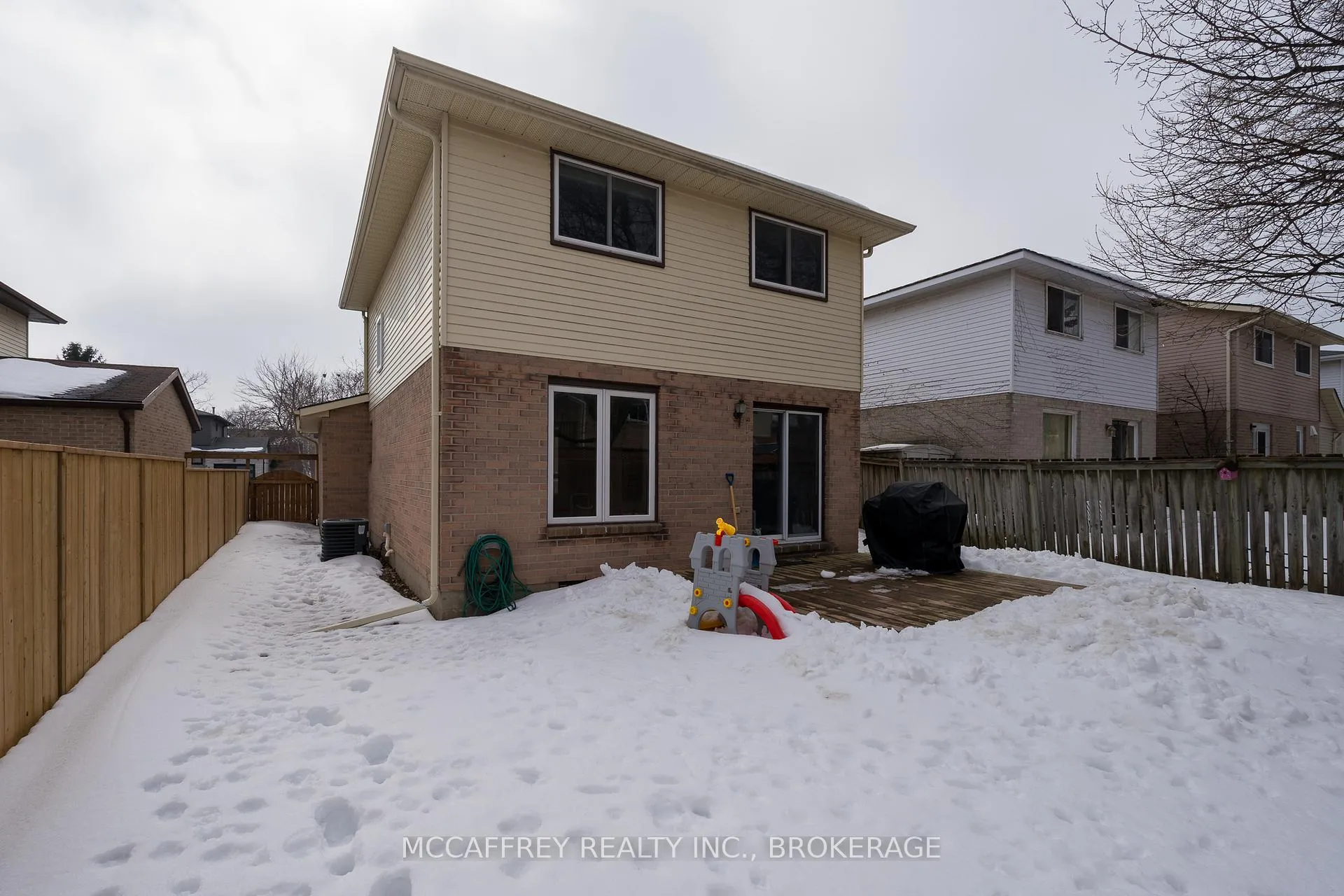 Photo 27 of 932 Heaton Road, Kingston, North of Taylor-Kidd Blvd — HOMEH