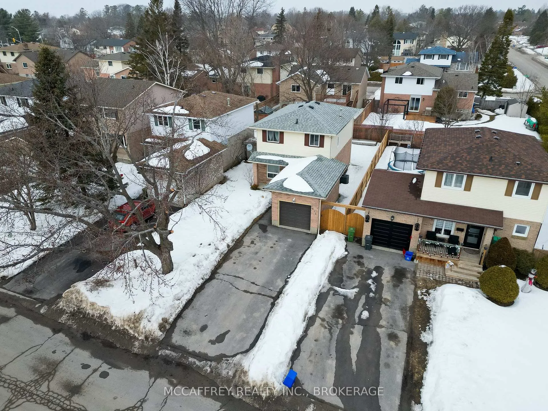 Photo 33 of 932 Heaton Road, Kingston, North of Taylor-Kidd Blvd — HOMEH