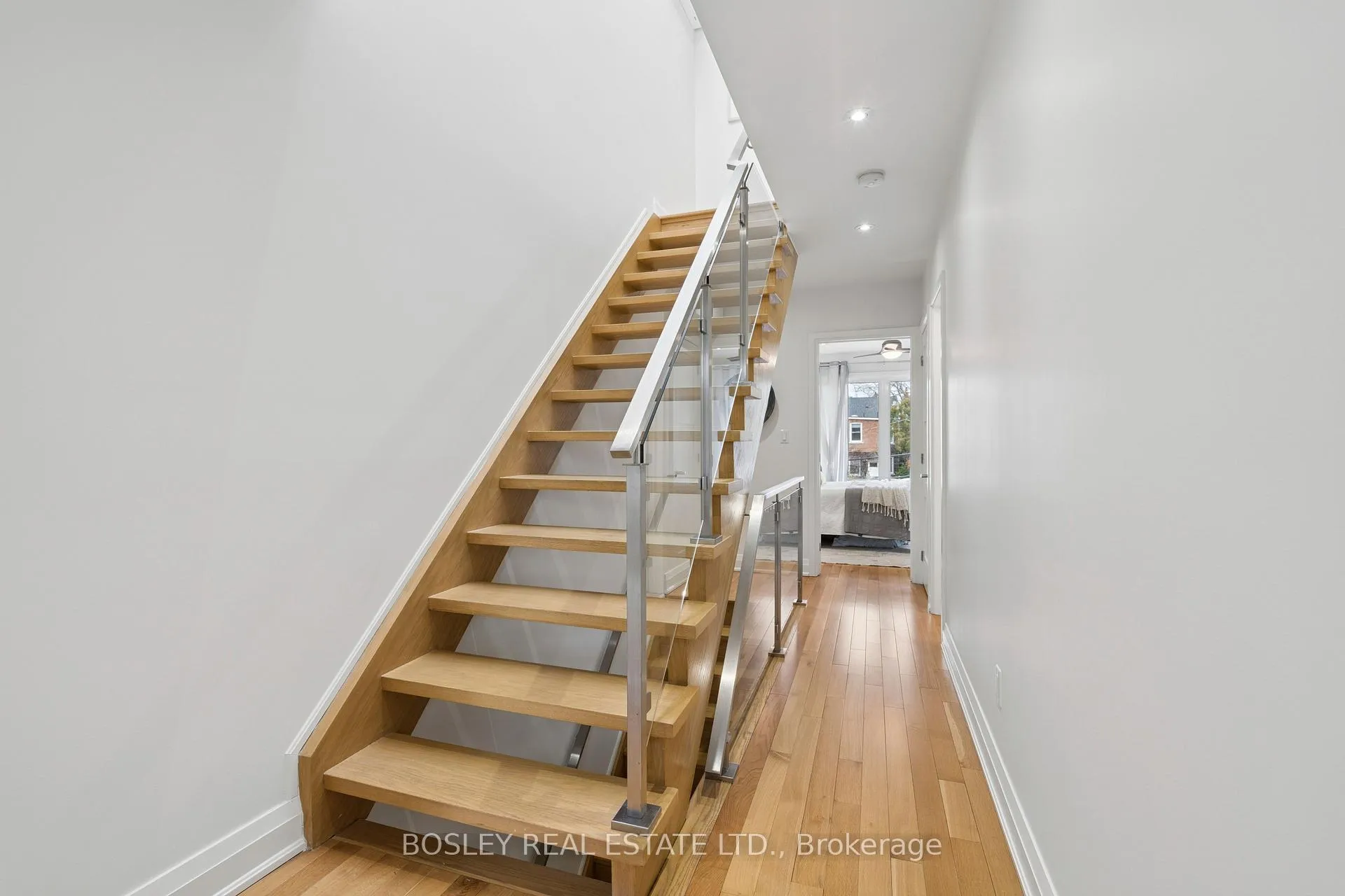 Photo 12 of 43 Chester Avenue, Toronto, Playter Estates-Danforth — HOMEH