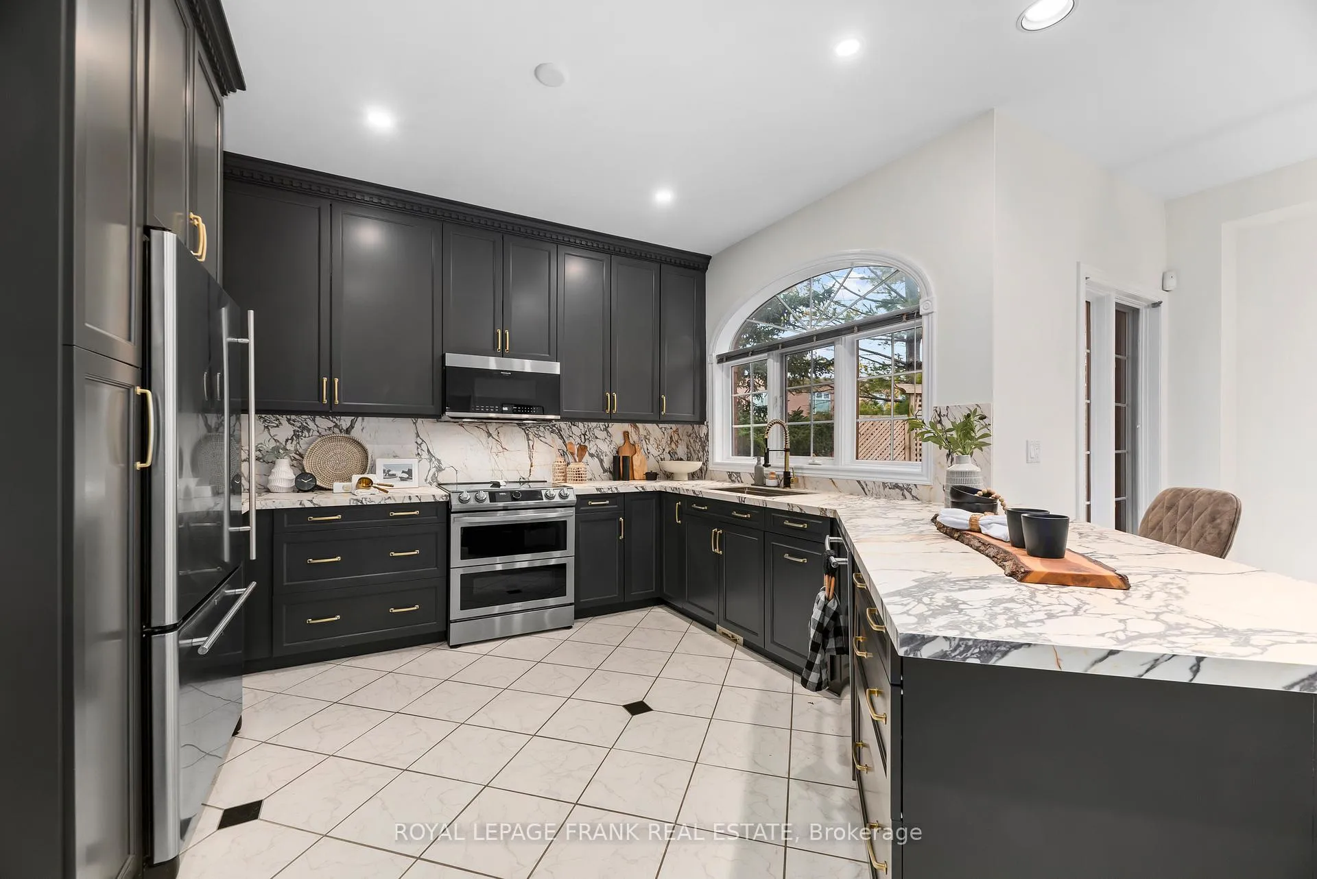 Photo 7 of 443 Delaney Drive, Ajax, Central West — HOMEH
