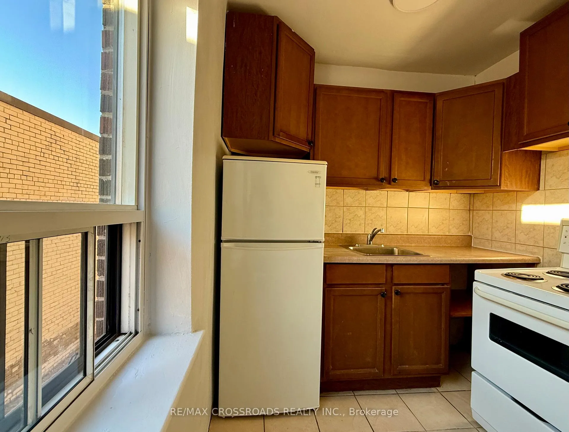 Photo 3 of Unit 113, 2770 Yonge Street, Toronto, Lawrence Park South — HOMEH