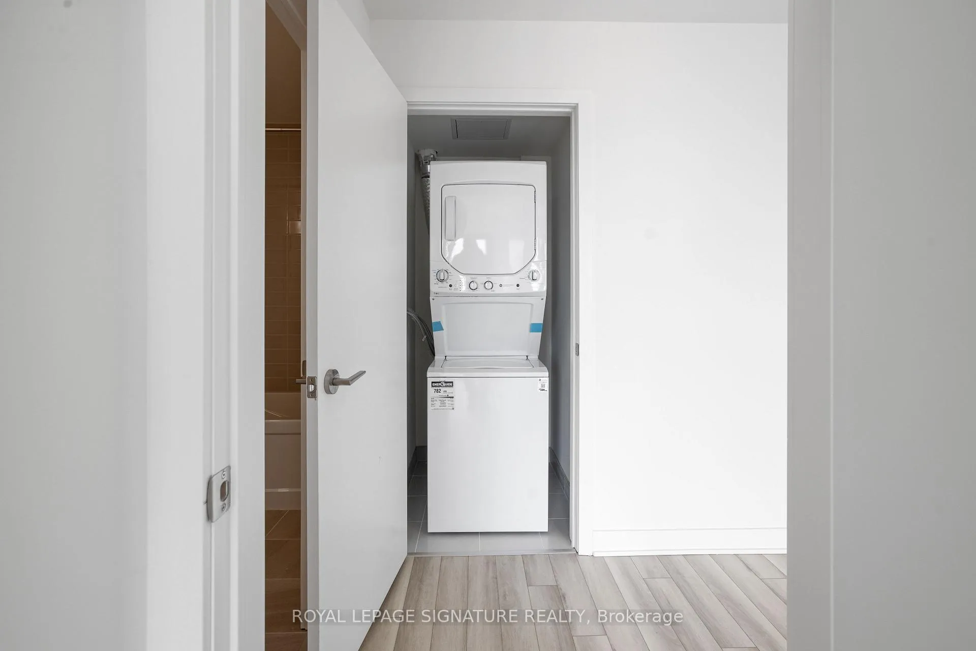 Photo 14 of Unit 703, 51 Clarington Boulevard, Clarington, Bowmanville — HOMEH