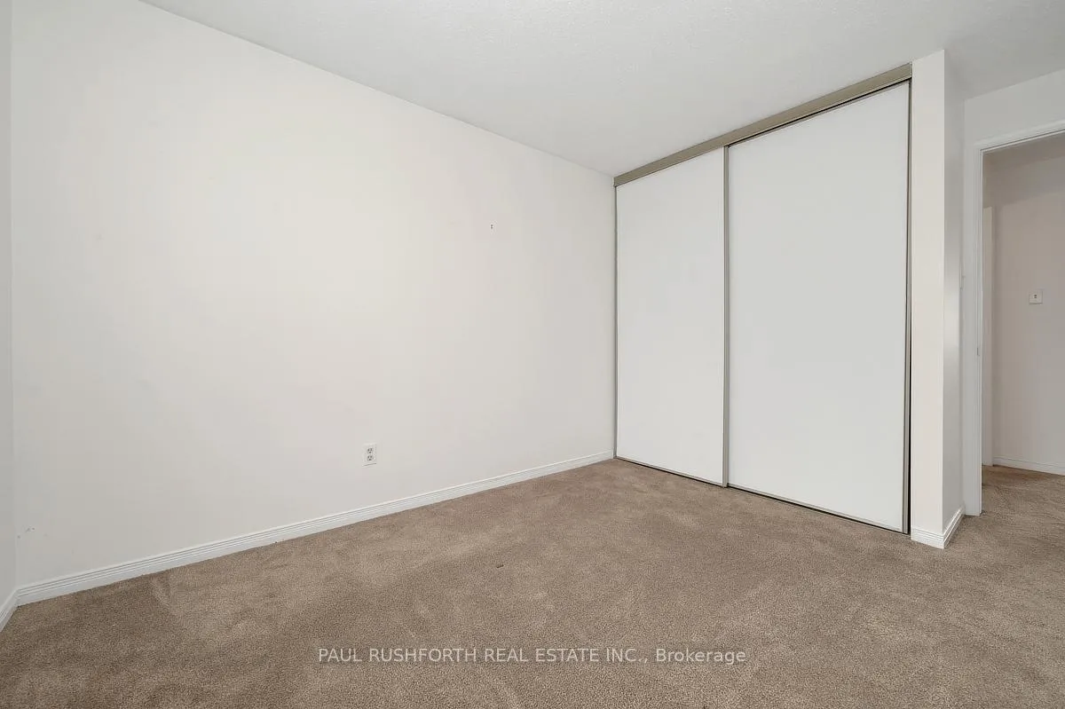 Photo 38 of 6138 Heritage Park Crescent, Ottawa, Chapel Hill — HOMEH