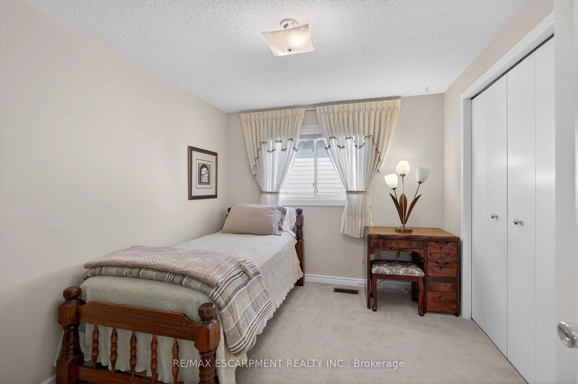Photo 13 of 30 Basin Crescent, Hamilton, Berrisfield — HOMEH