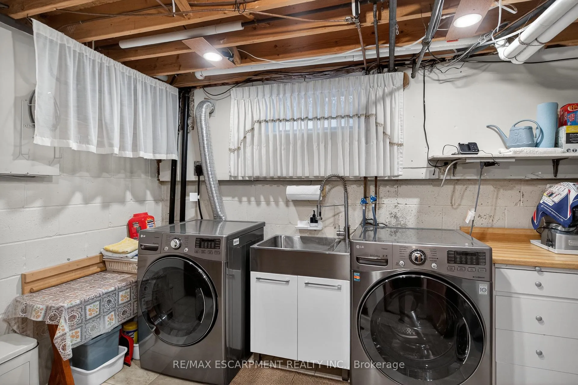 Photo 25 of 30 Basin Crescent, Hamilton, Berrisfield — HOMEH