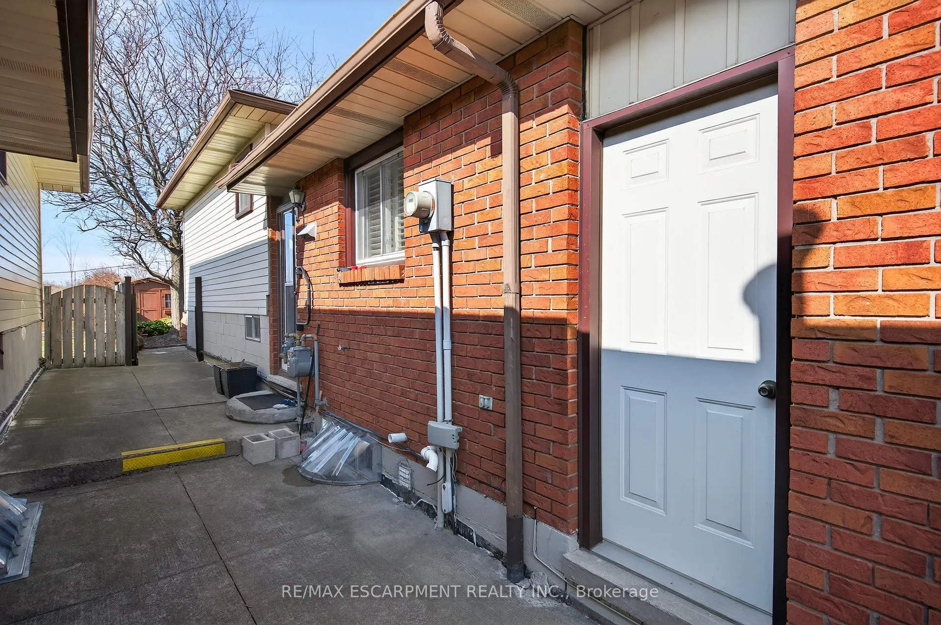 Photo 26 of 30 Basin Crescent, Hamilton, Berrisfield — HOMEH