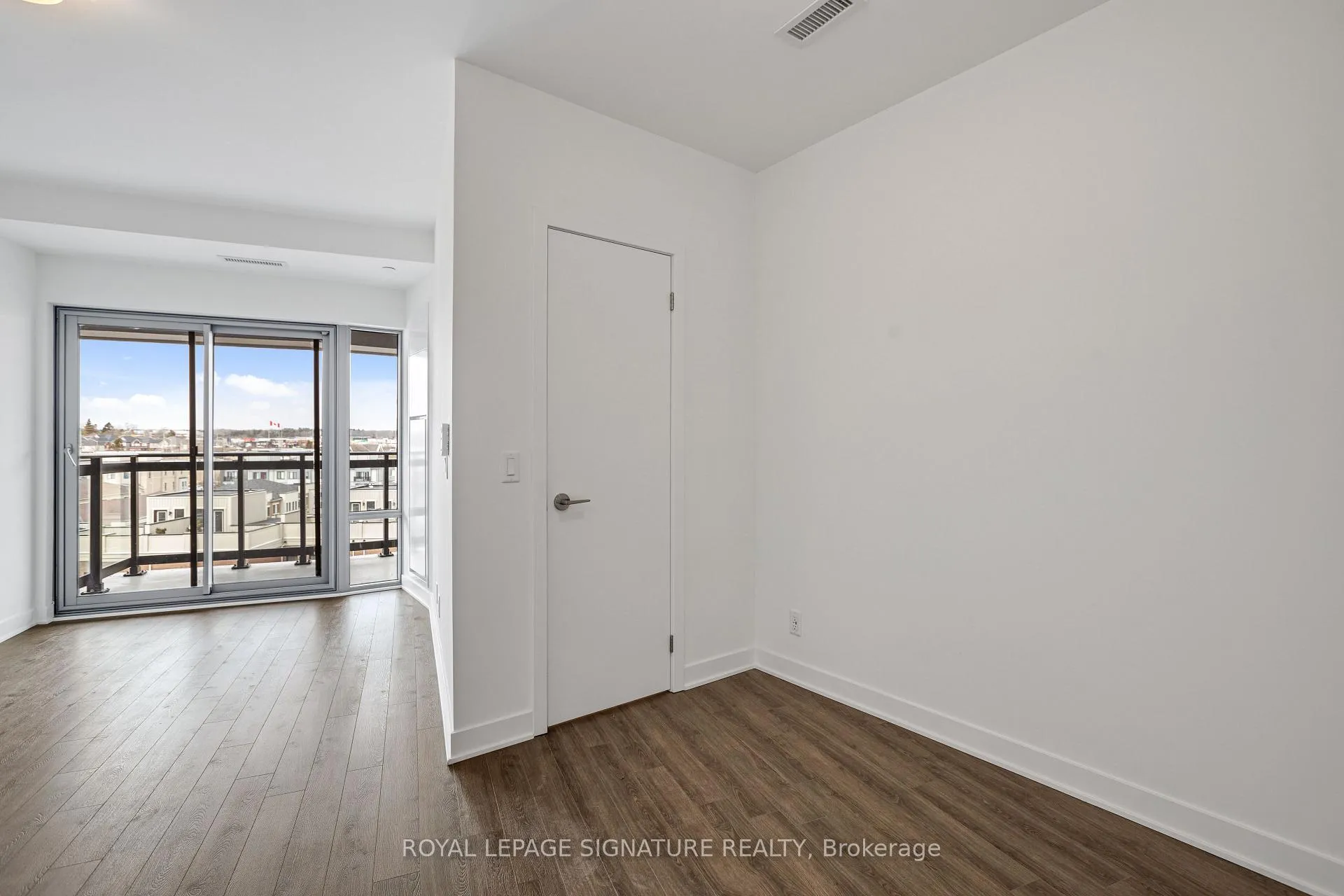 Photo 16 of Unit 614, 51 Clarington Boulevard, Clarington, Bowmanville — HOMEH