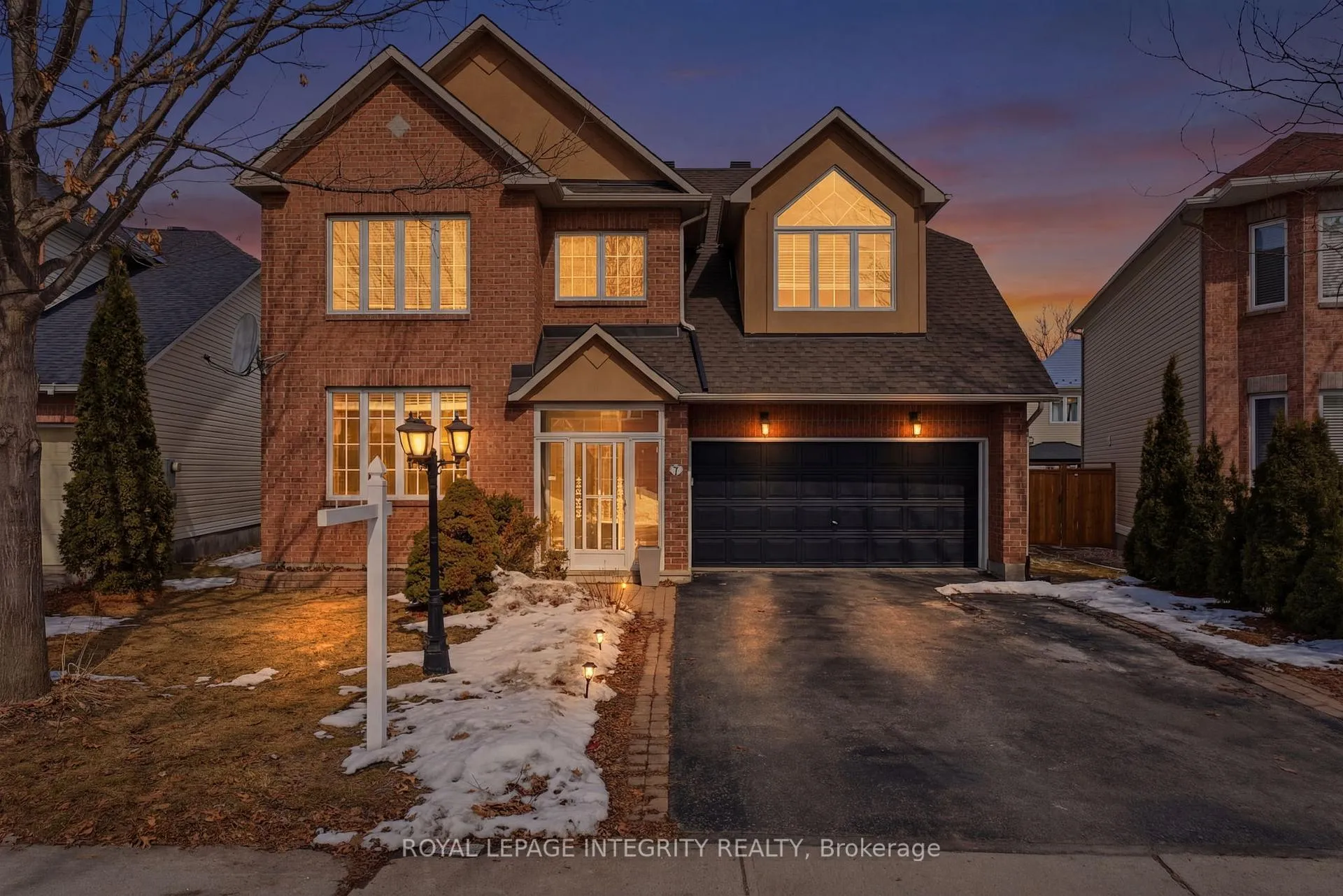 Photo 1 of 7 Len Lunney Crescent, Ottawa, Barrhaven East — HOMEH