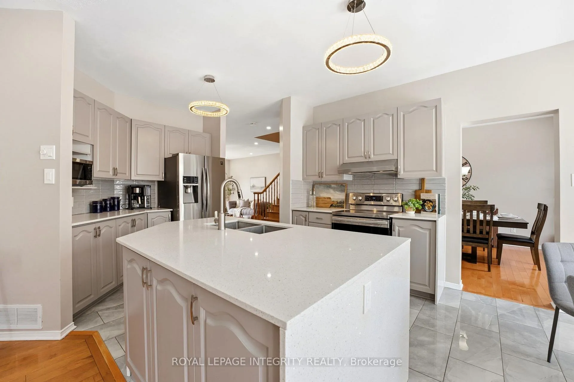 Photo 9 of 7 Len Lunney Crescent, Ottawa, Barrhaven East — HOMEH