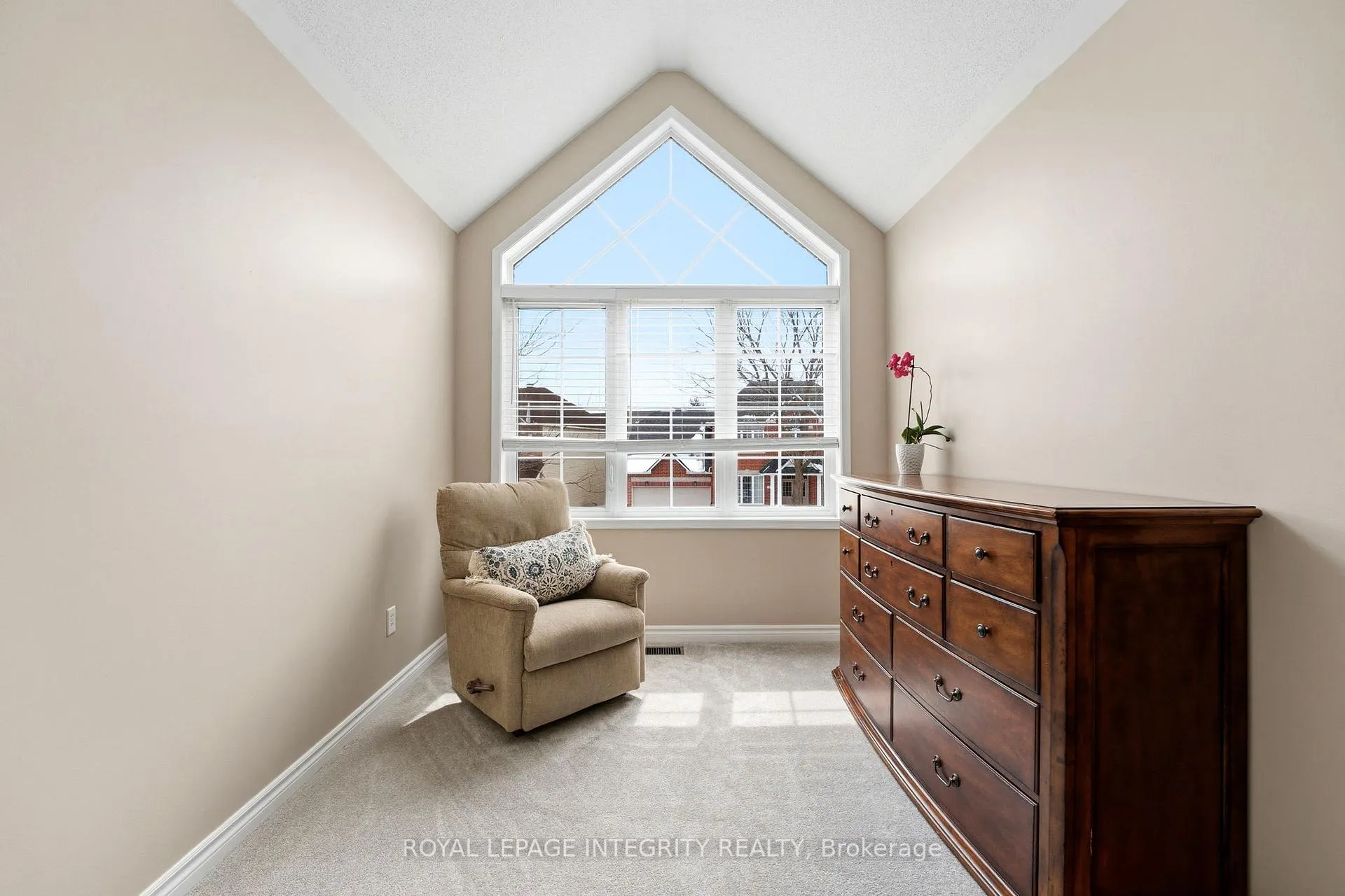 Photo 19 of 7 Len Lunney Crescent, Ottawa, Barrhaven East — HOMEH