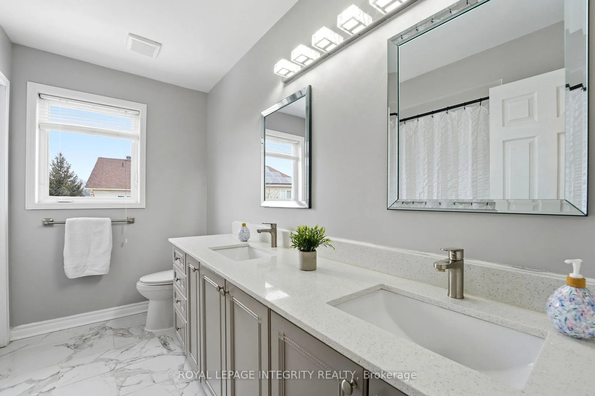 Photo 23 of 7 Len Lunney Crescent, Ottawa, Barrhaven East — HOMEH